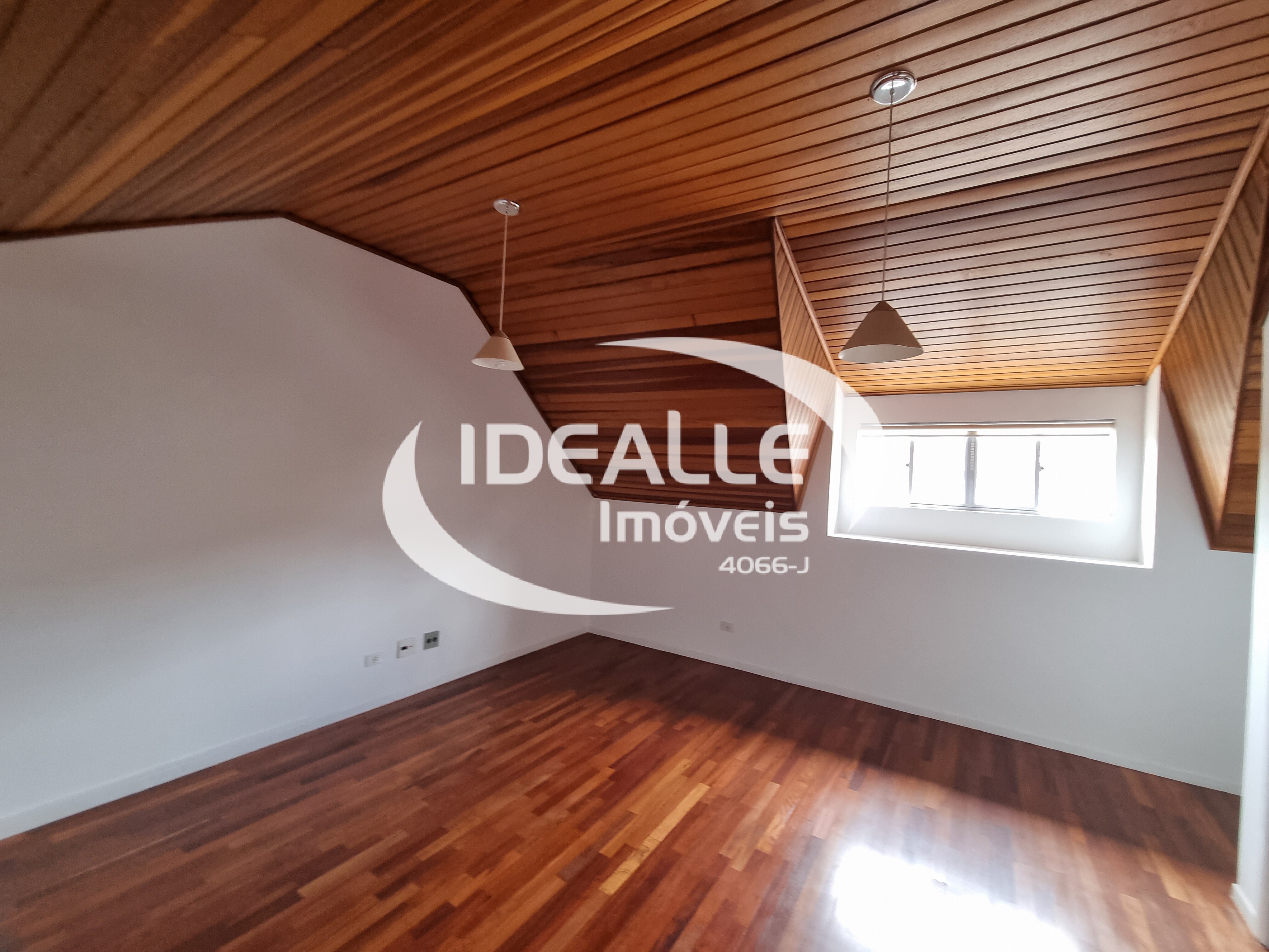 COND. RESIDENCIAL JARDIM ITÁLIA