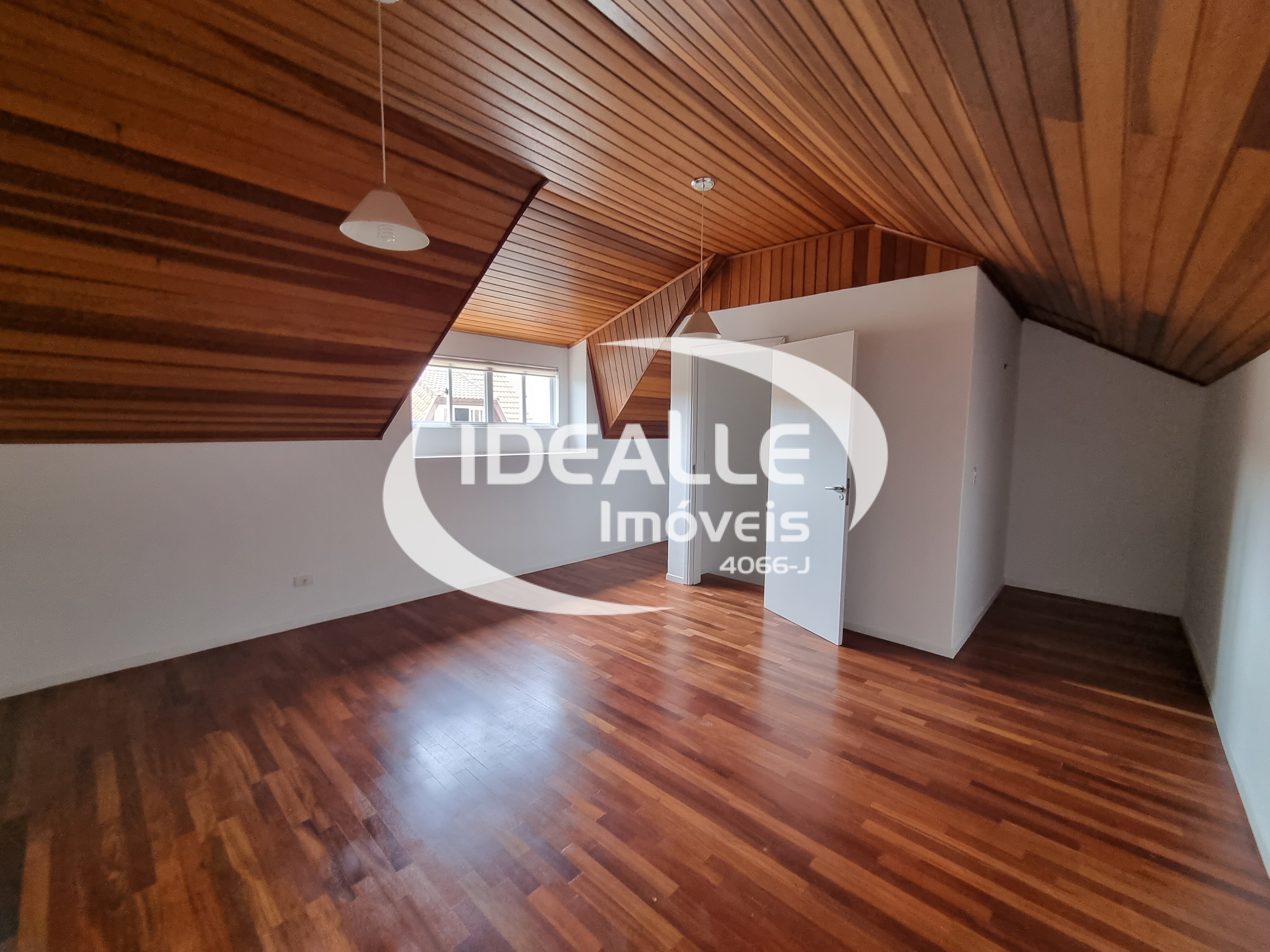 COND. RESIDENCIAL JARDIM ITÁLIA