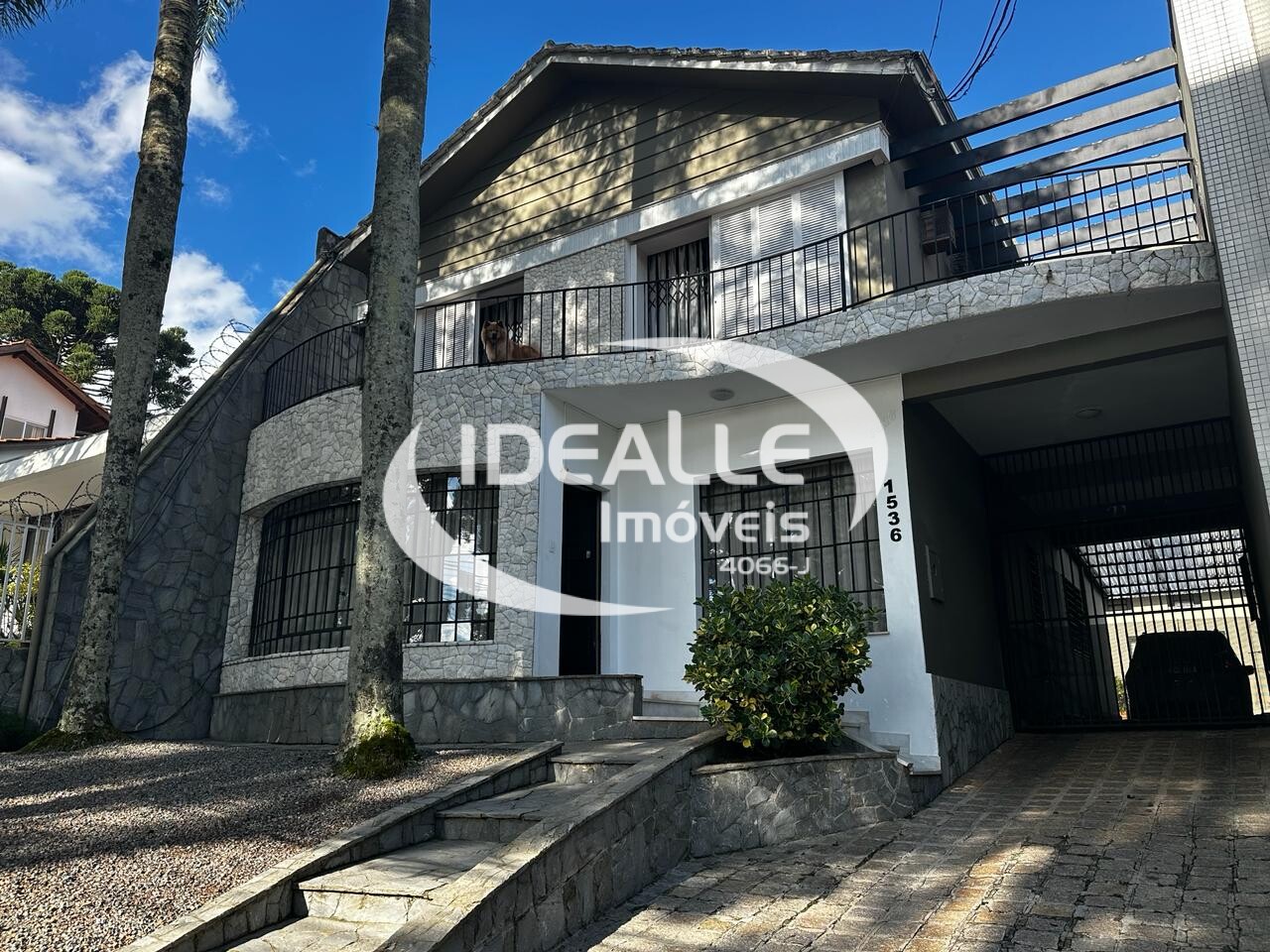 Casa Residencial/Comercial Hugo Lange