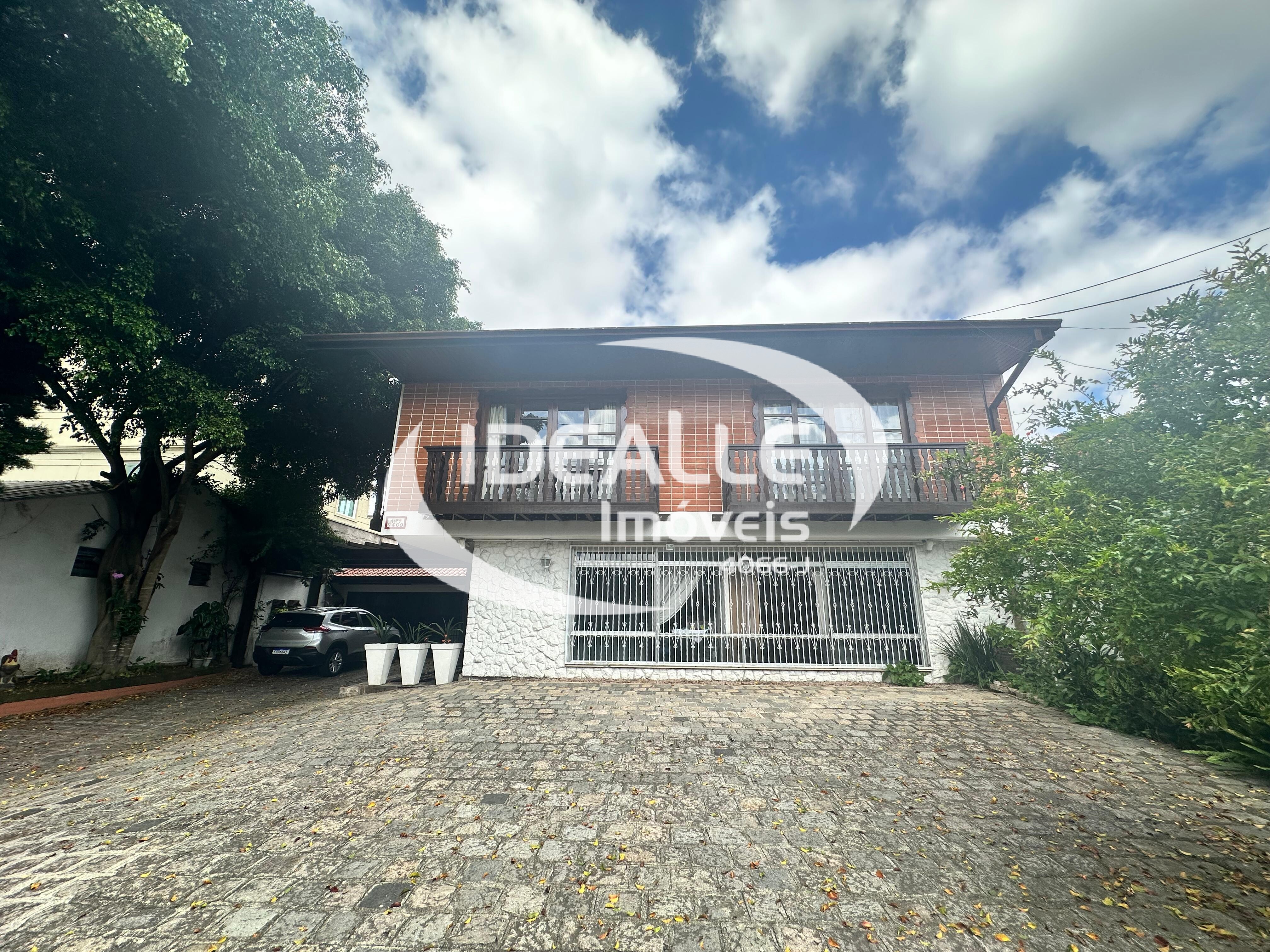 Casa Comercial Água Verde