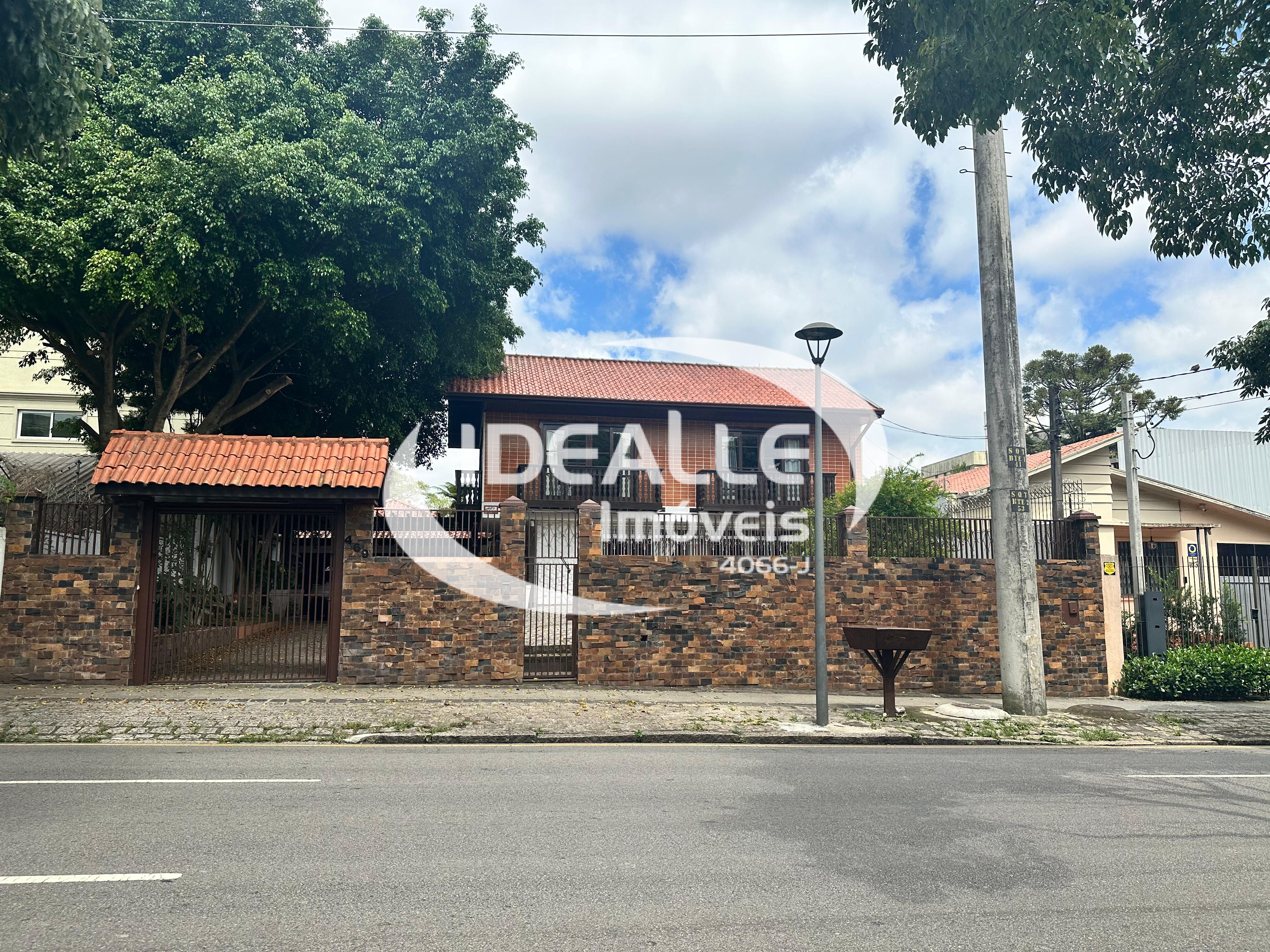 Casa Comercial Água Verde