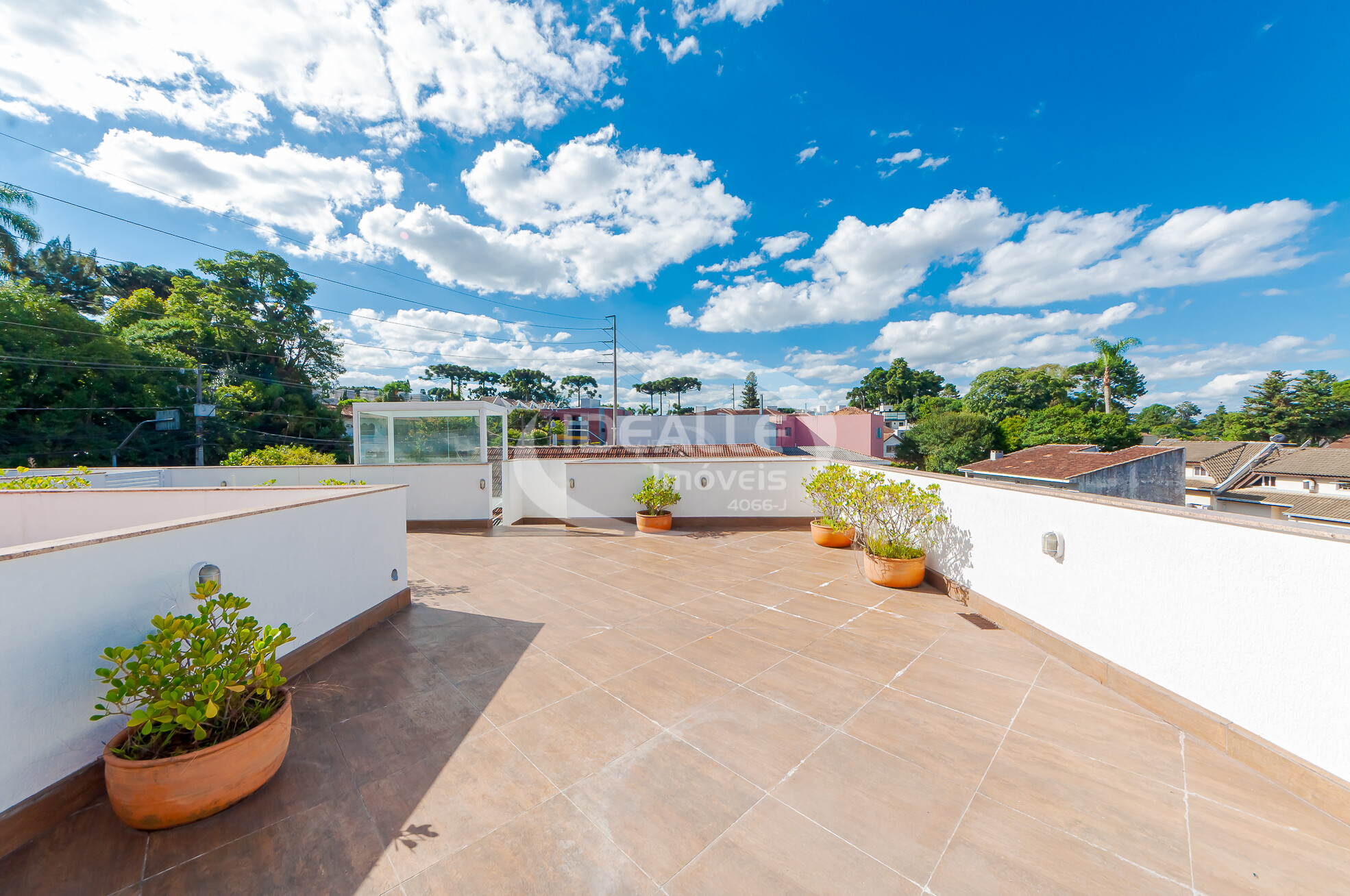 CASA COMERCIAL BOM RETIRO