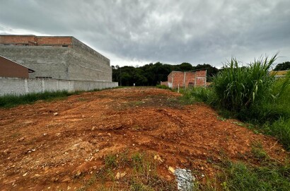 Terreno em Santa Felicidade