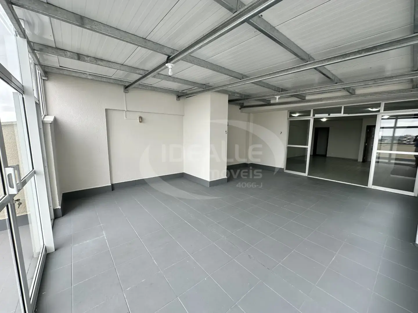 Apartamento em São Jose dos Pinhais