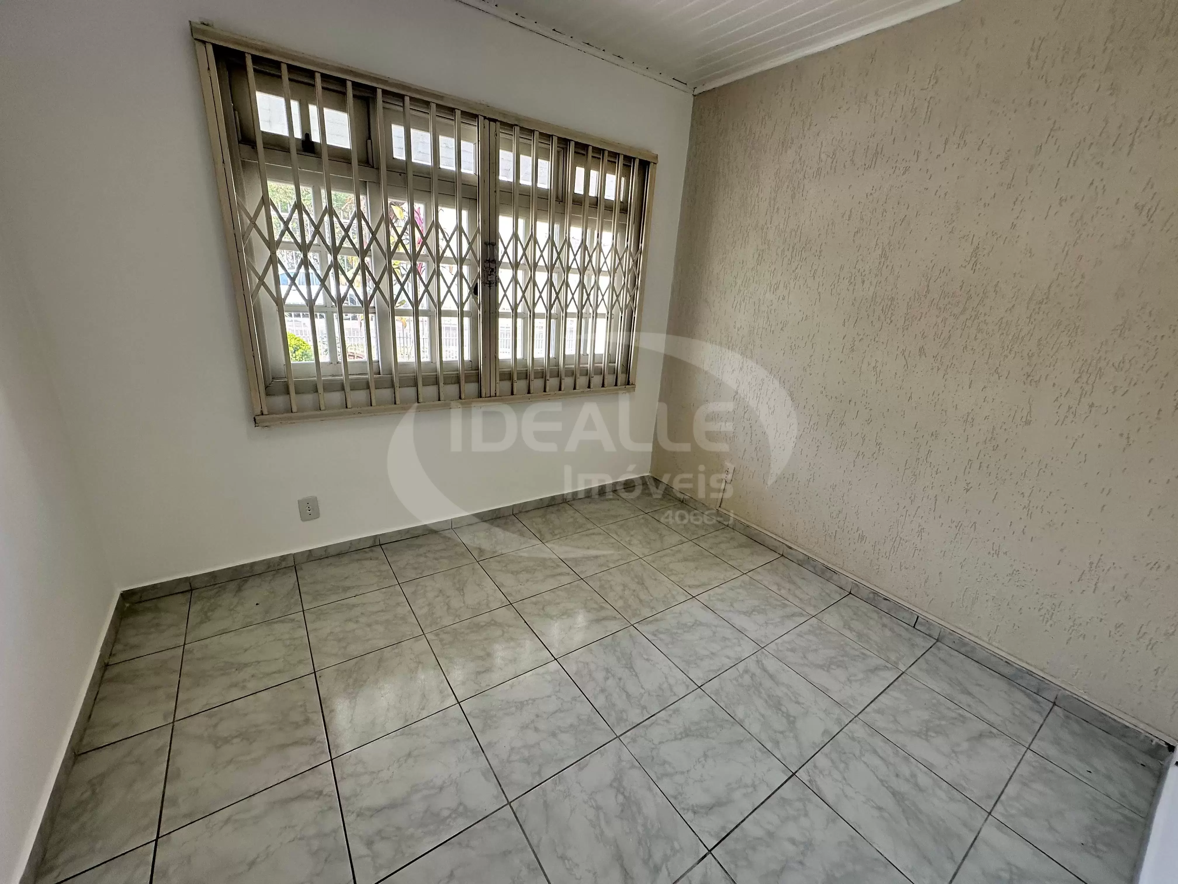 Casa Comercial Seminário