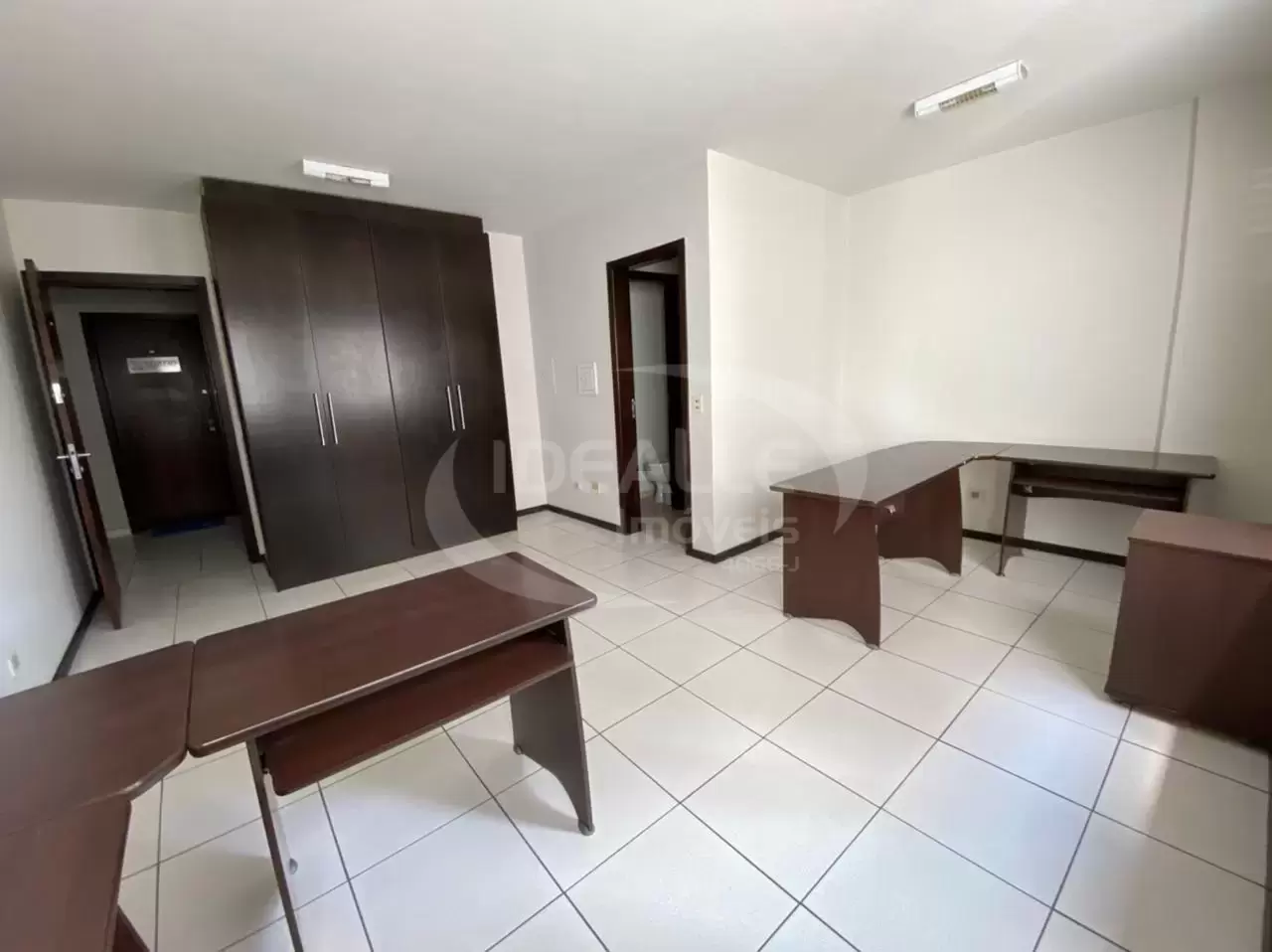 Ed. New York Building