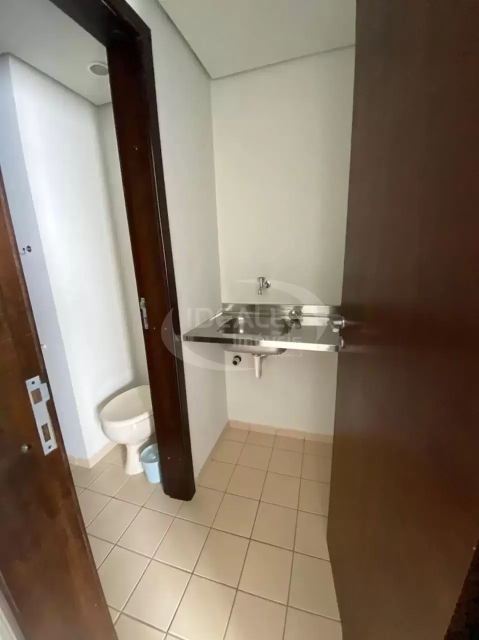 Ed. New York Building