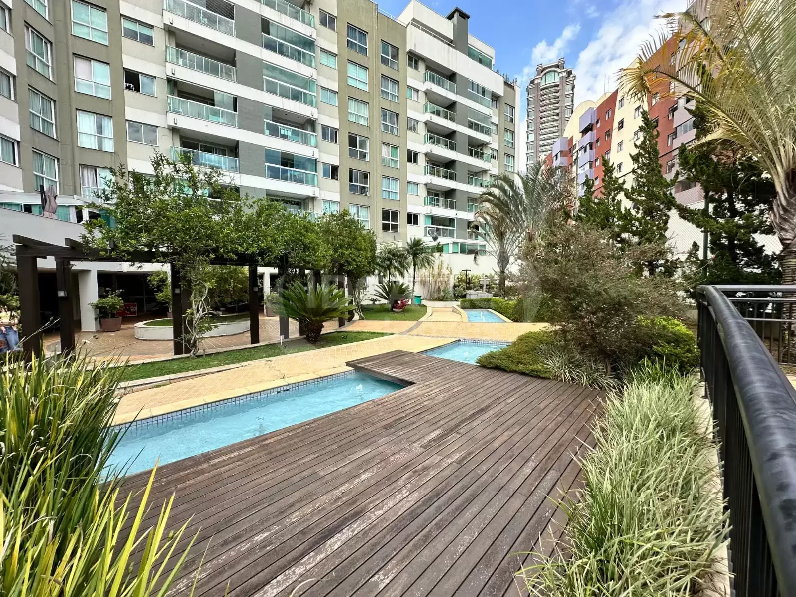 Ed. Ecoville Freedom