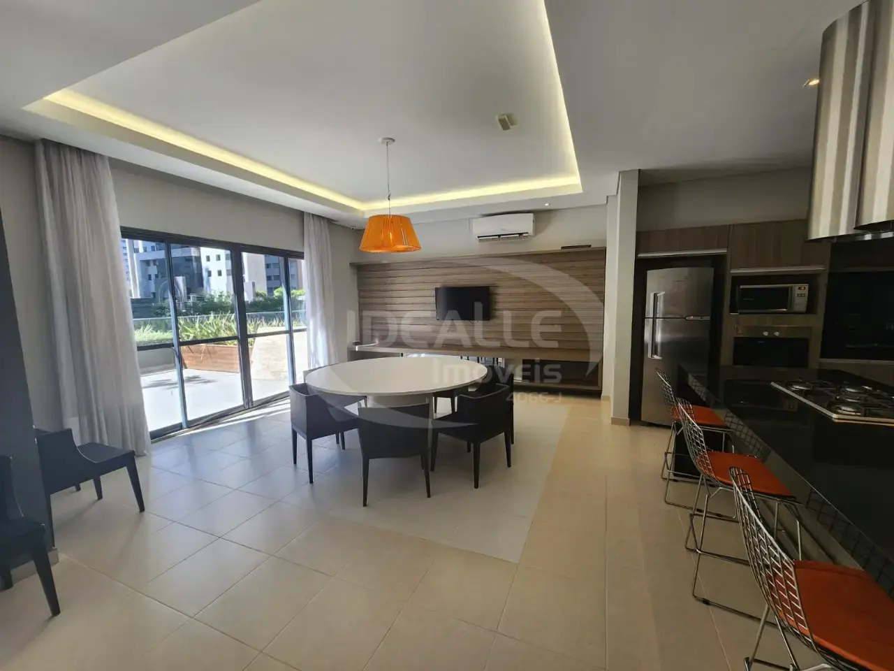 Ed. Champagnat 2540 Residence
