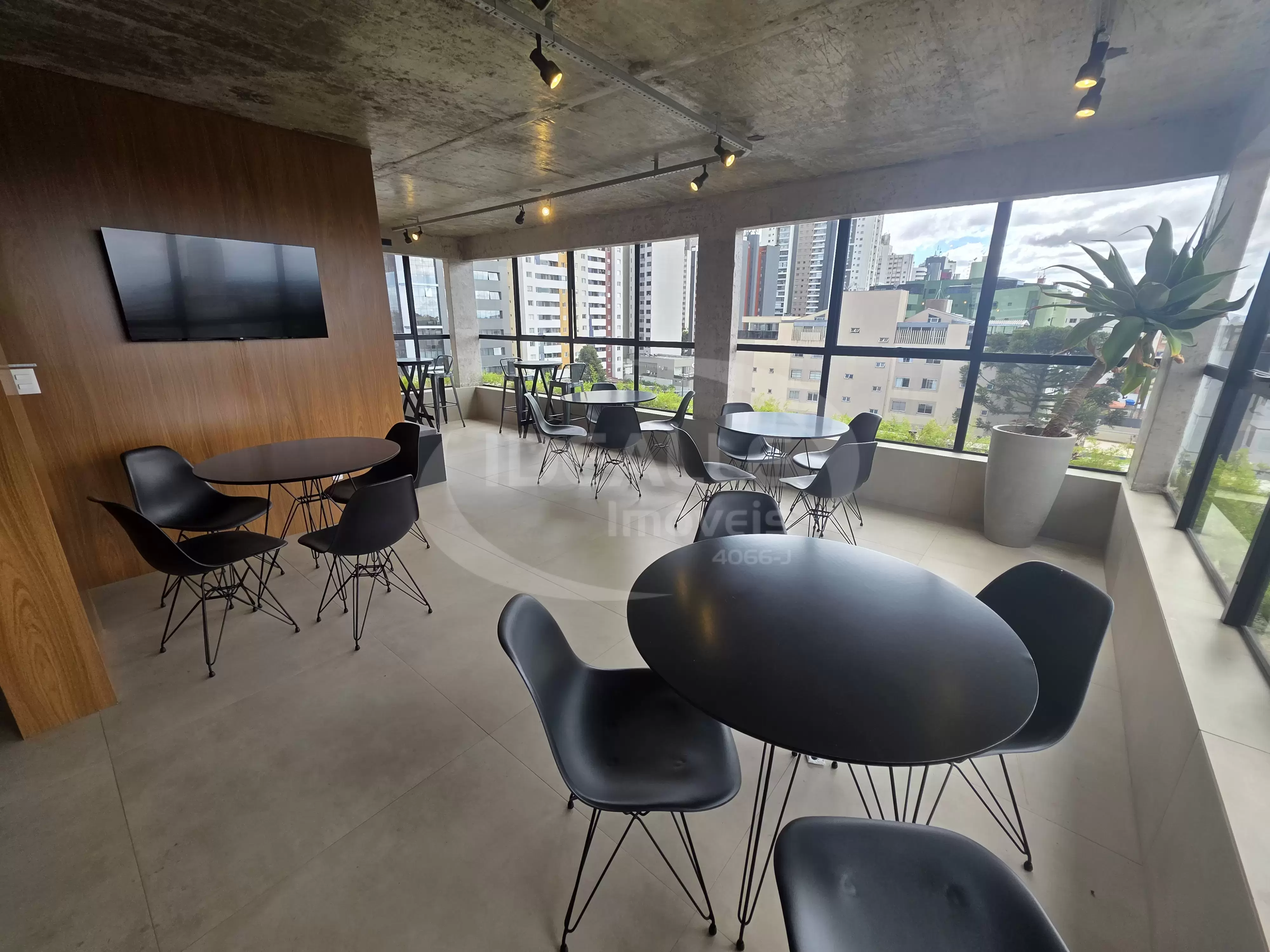 Ed. Join Batel Residencial