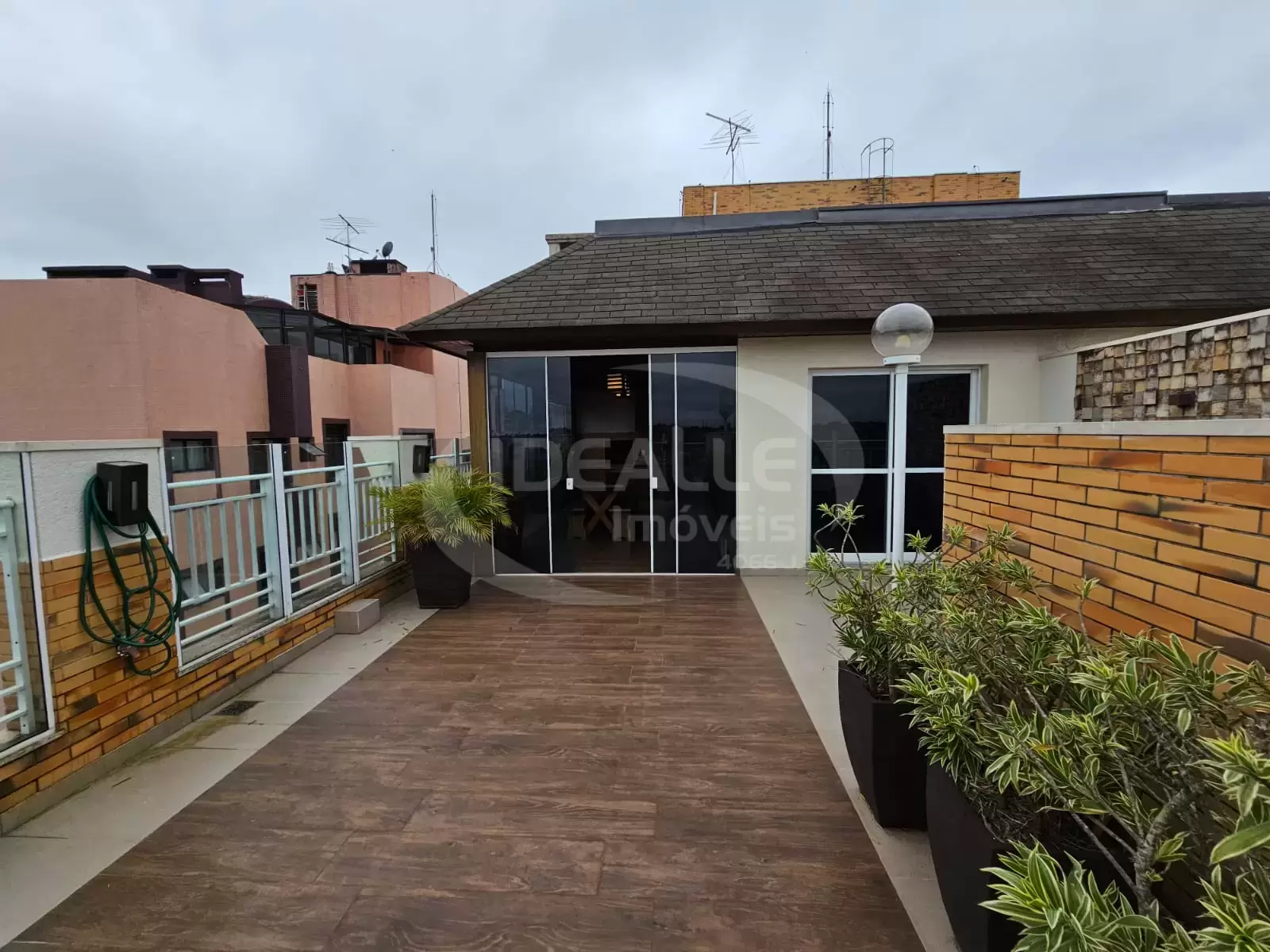 Ed. Residencial Jardins