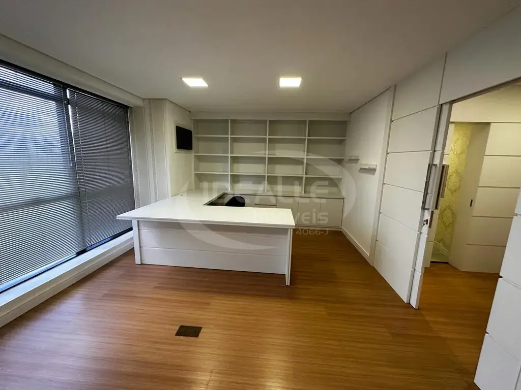 Ed. Montreal Executive Center