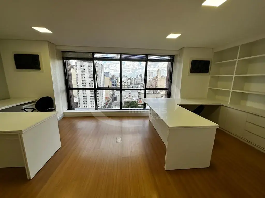 Ed. Montreal Executive Center