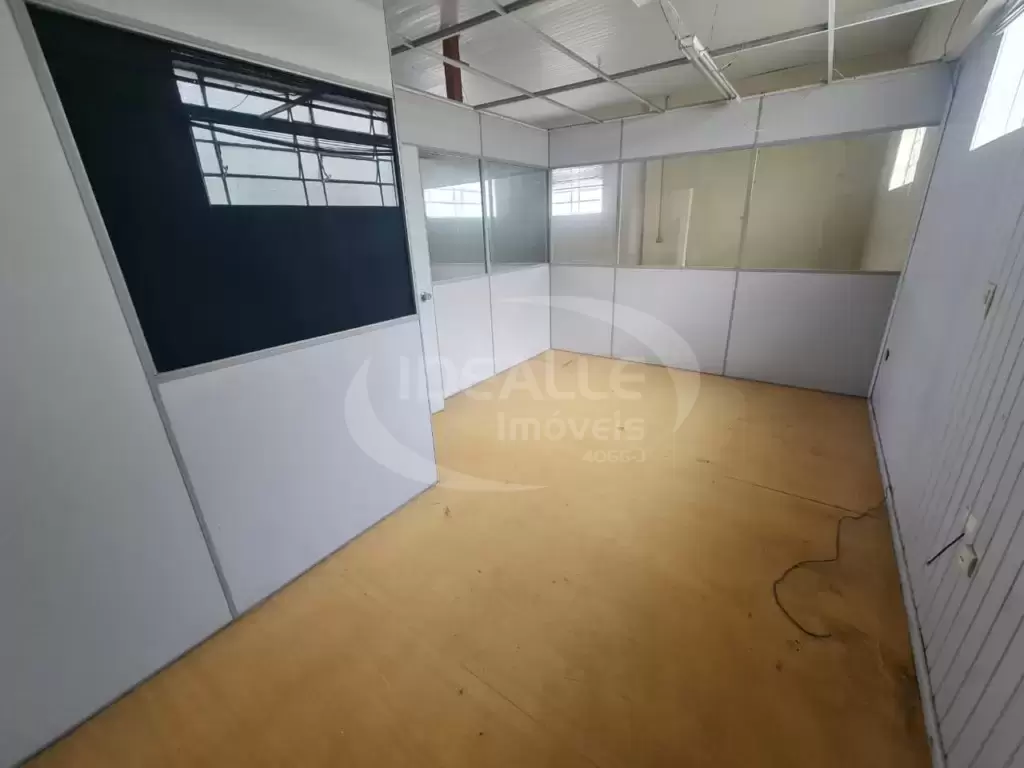 Barracão/Galpão no Mercês