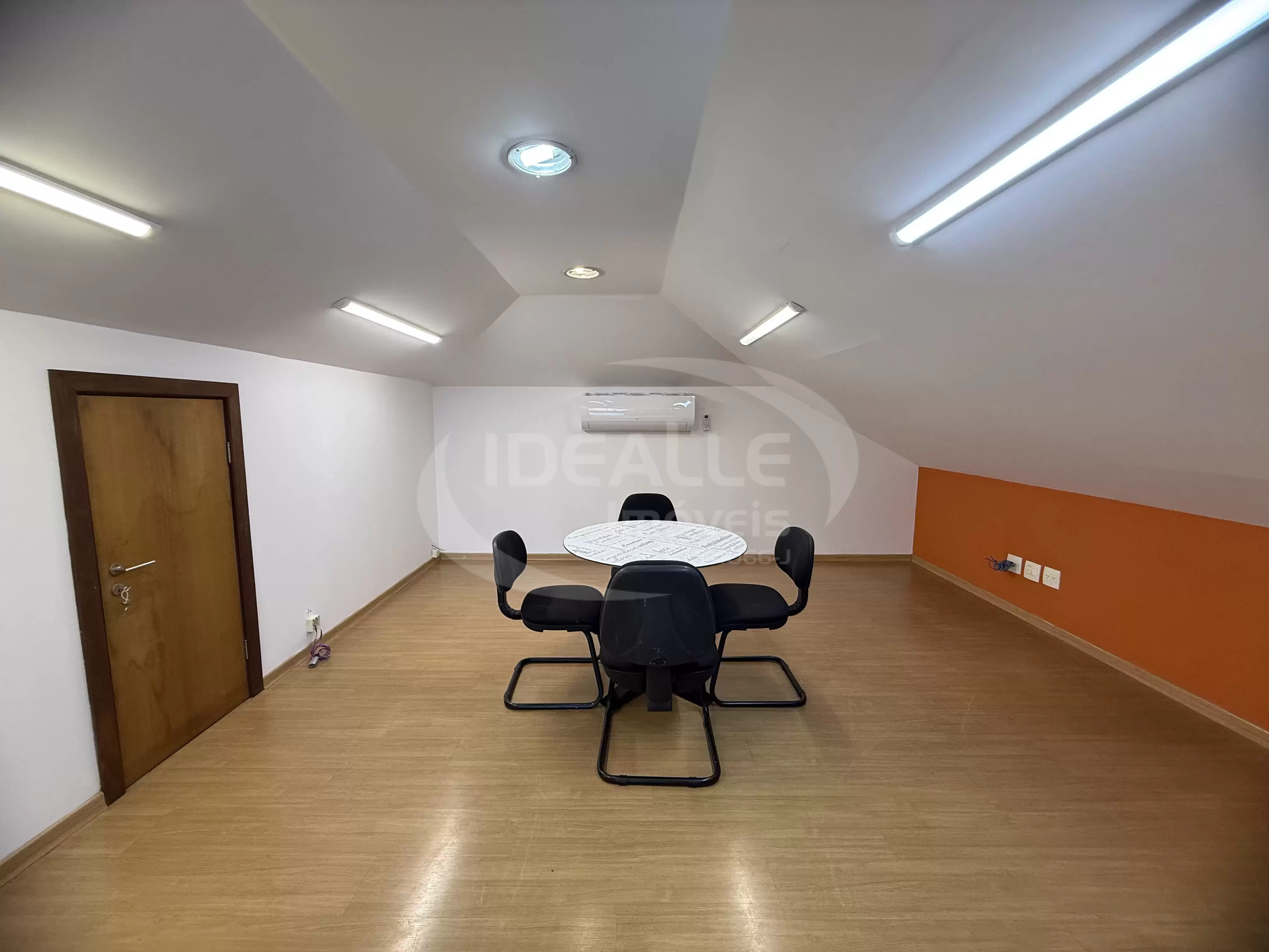 Casa Comercial no Água Verde