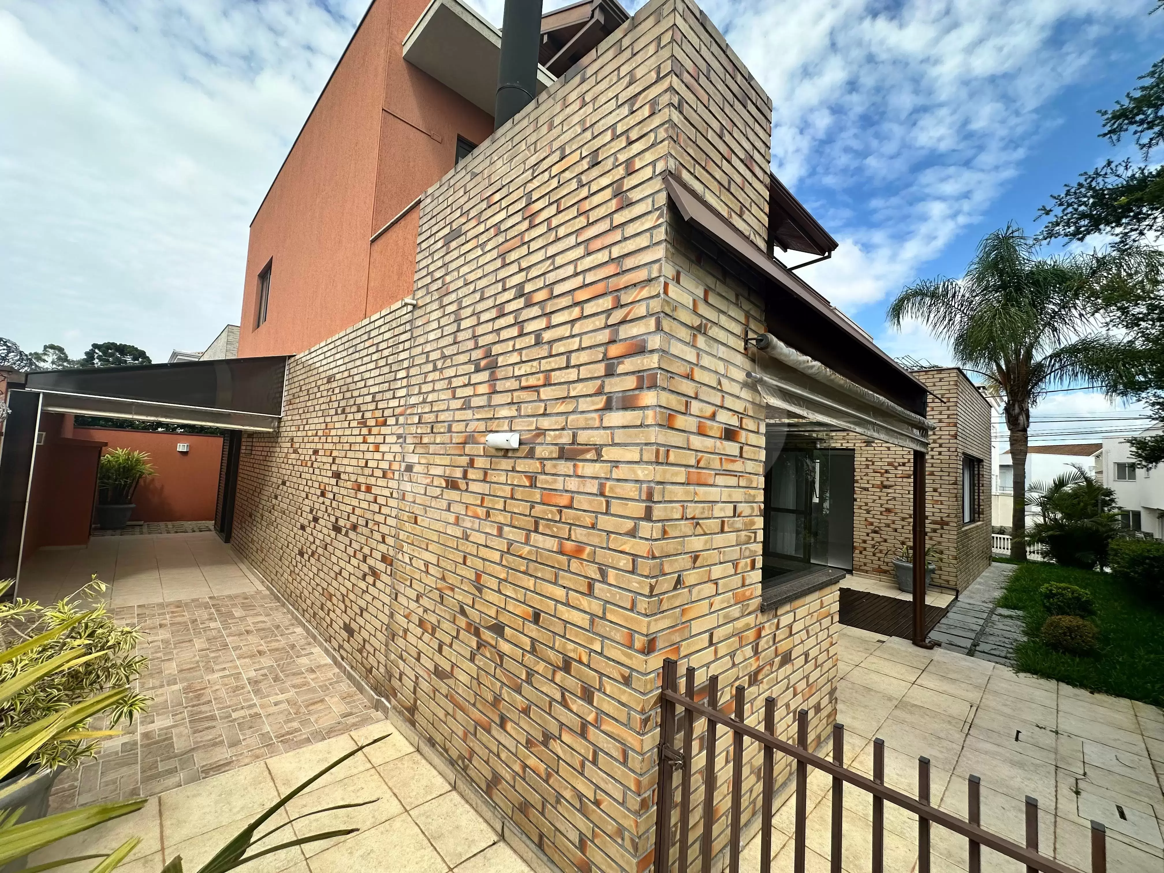 Cond. Giardino de Lucca