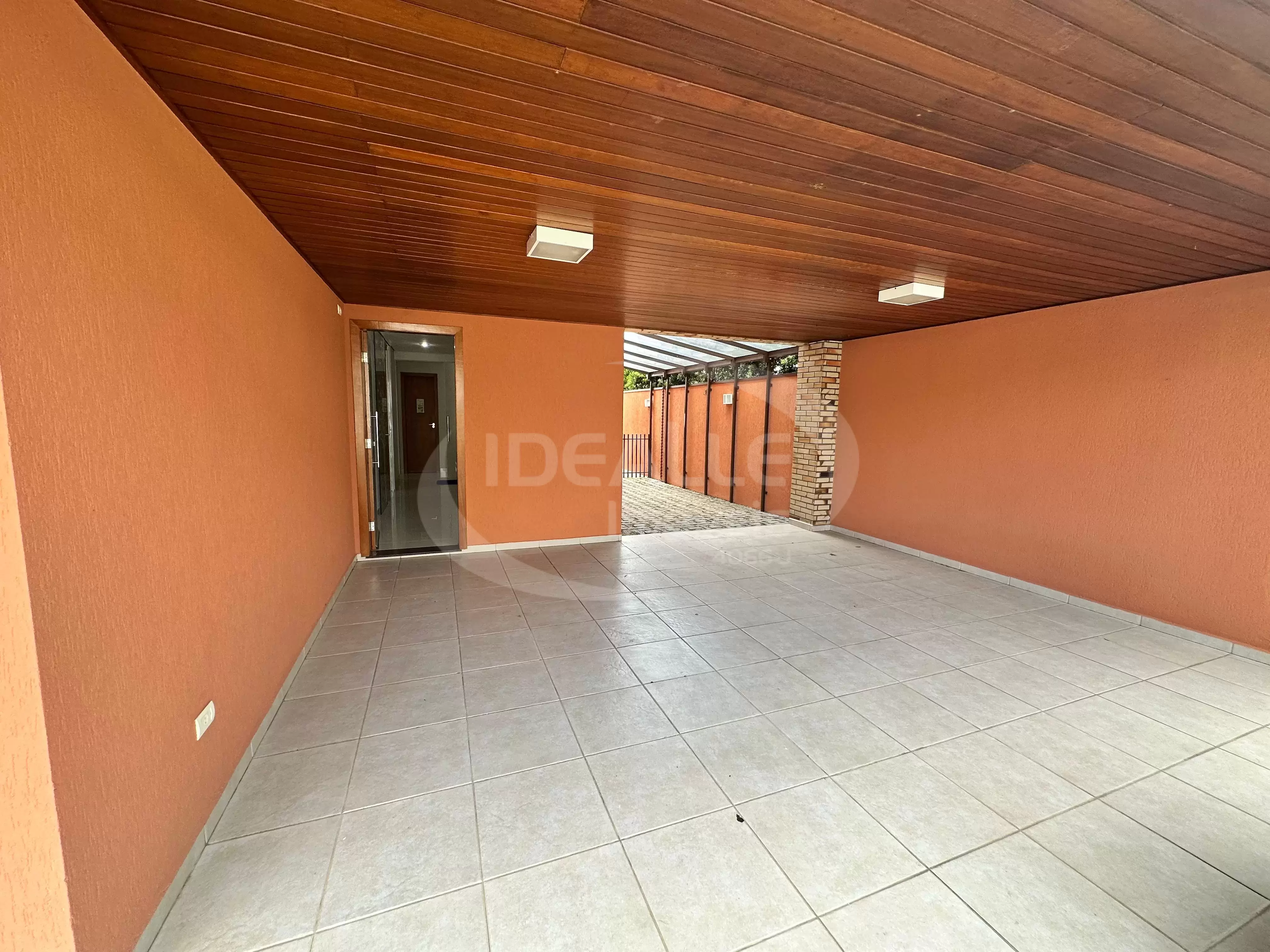 Cond. Giardino de Lucca