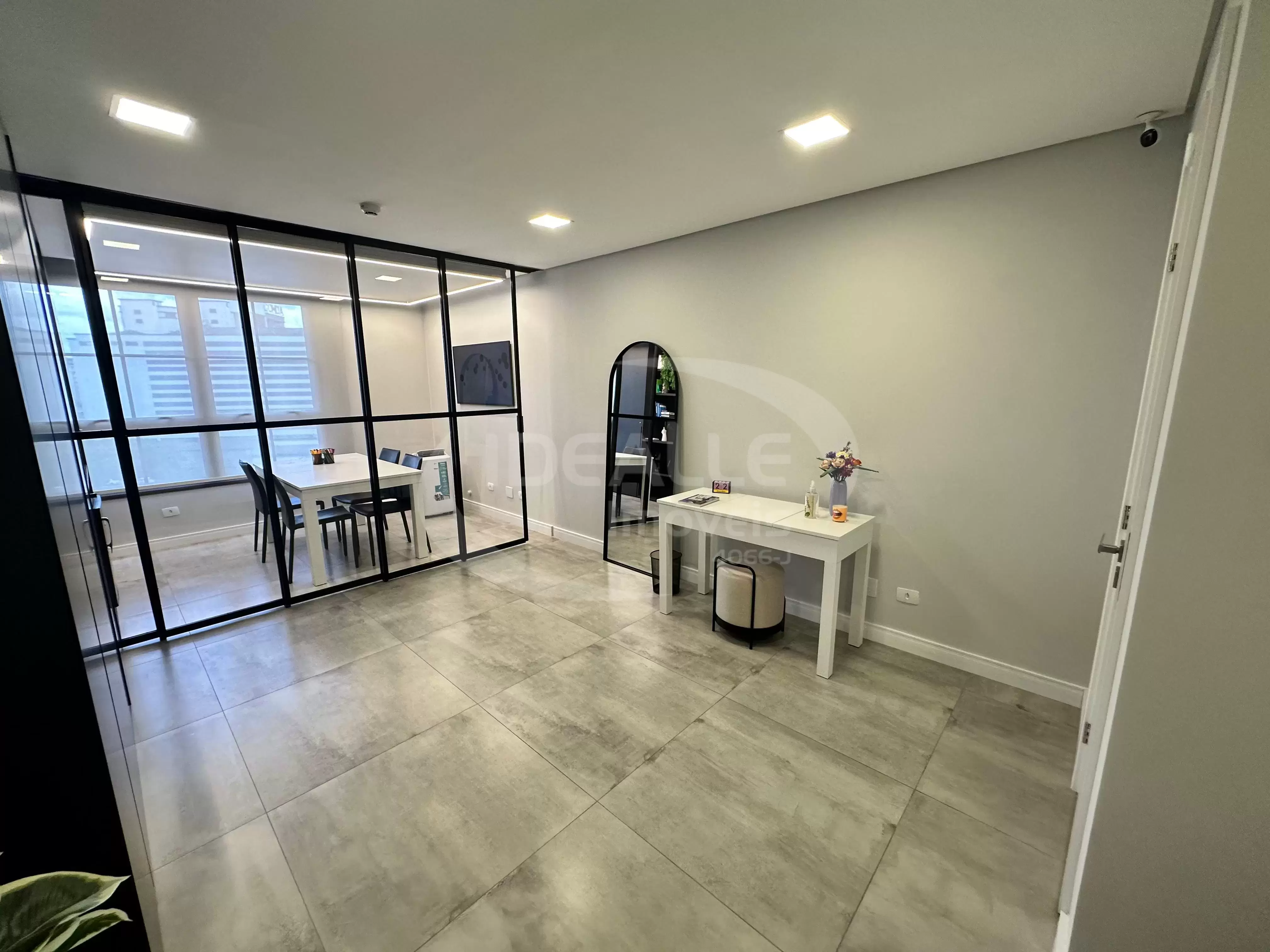 Ed. Time Work Station Office