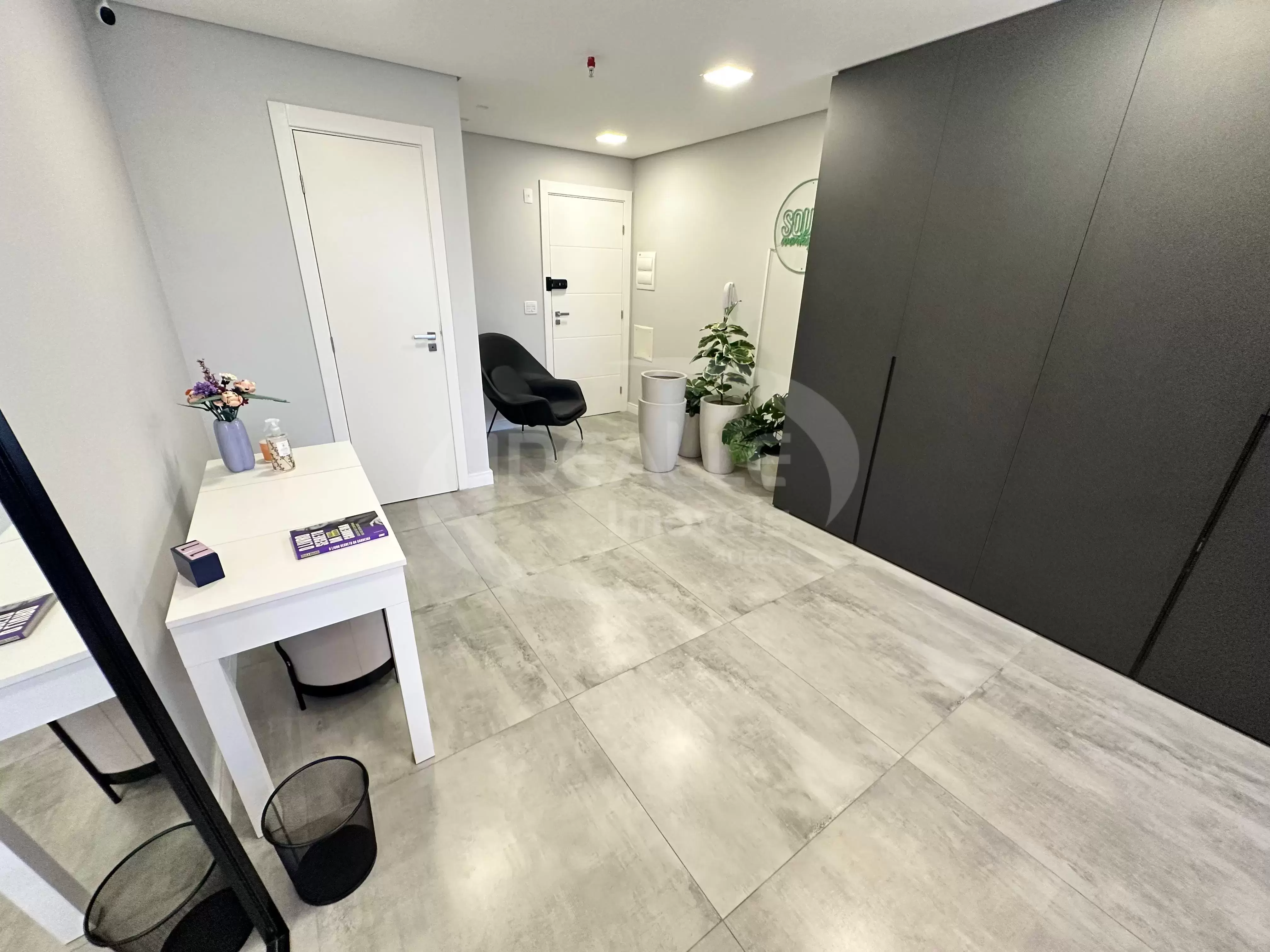 Ed. Time Work Station Office