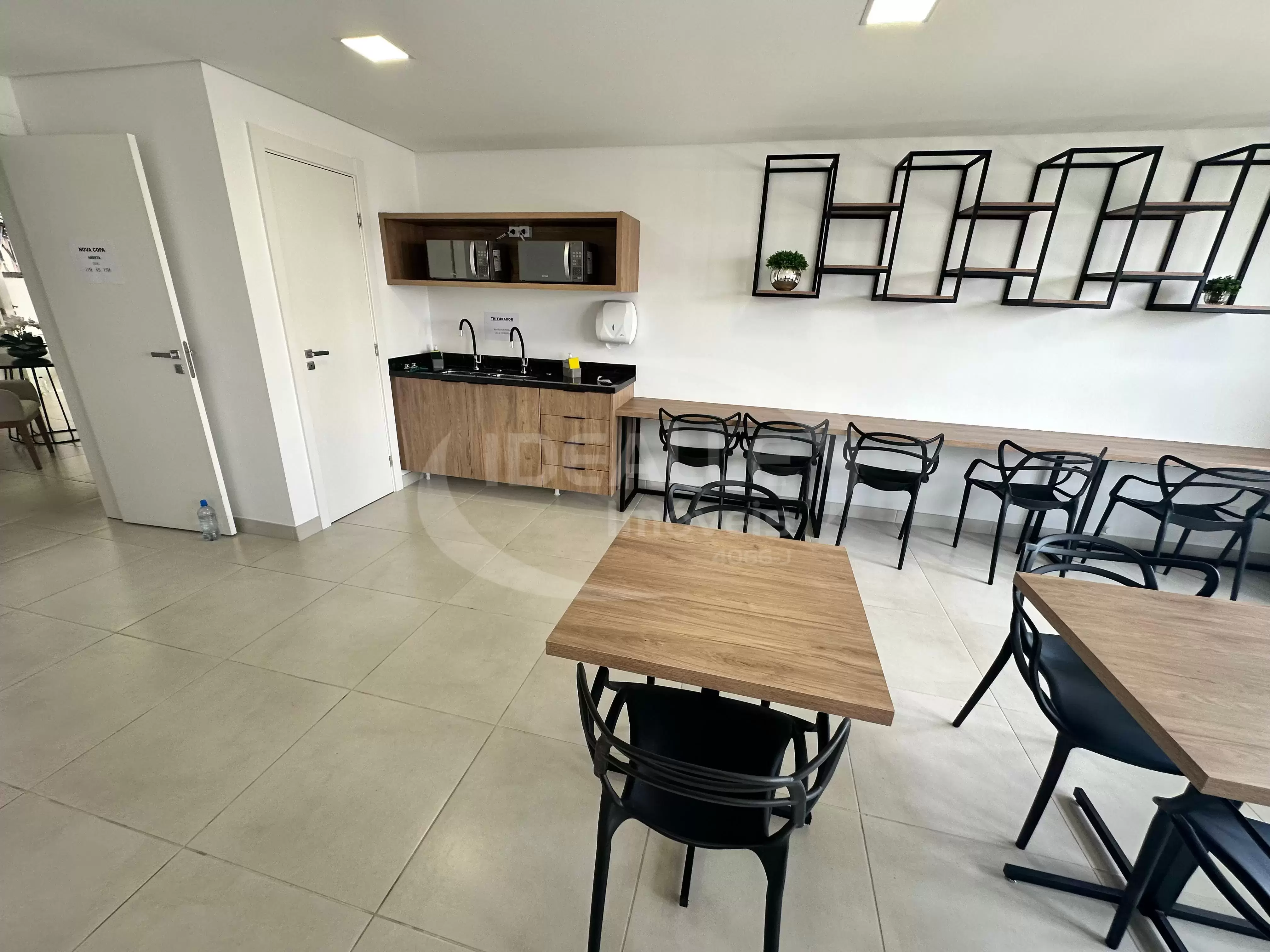 Ed. Time Work Station Office