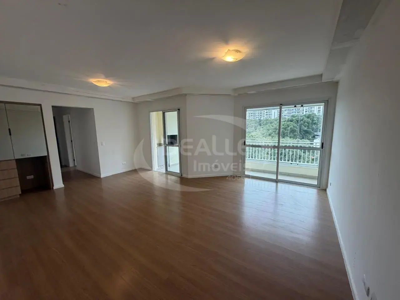 Ed. Breezer Ecoville