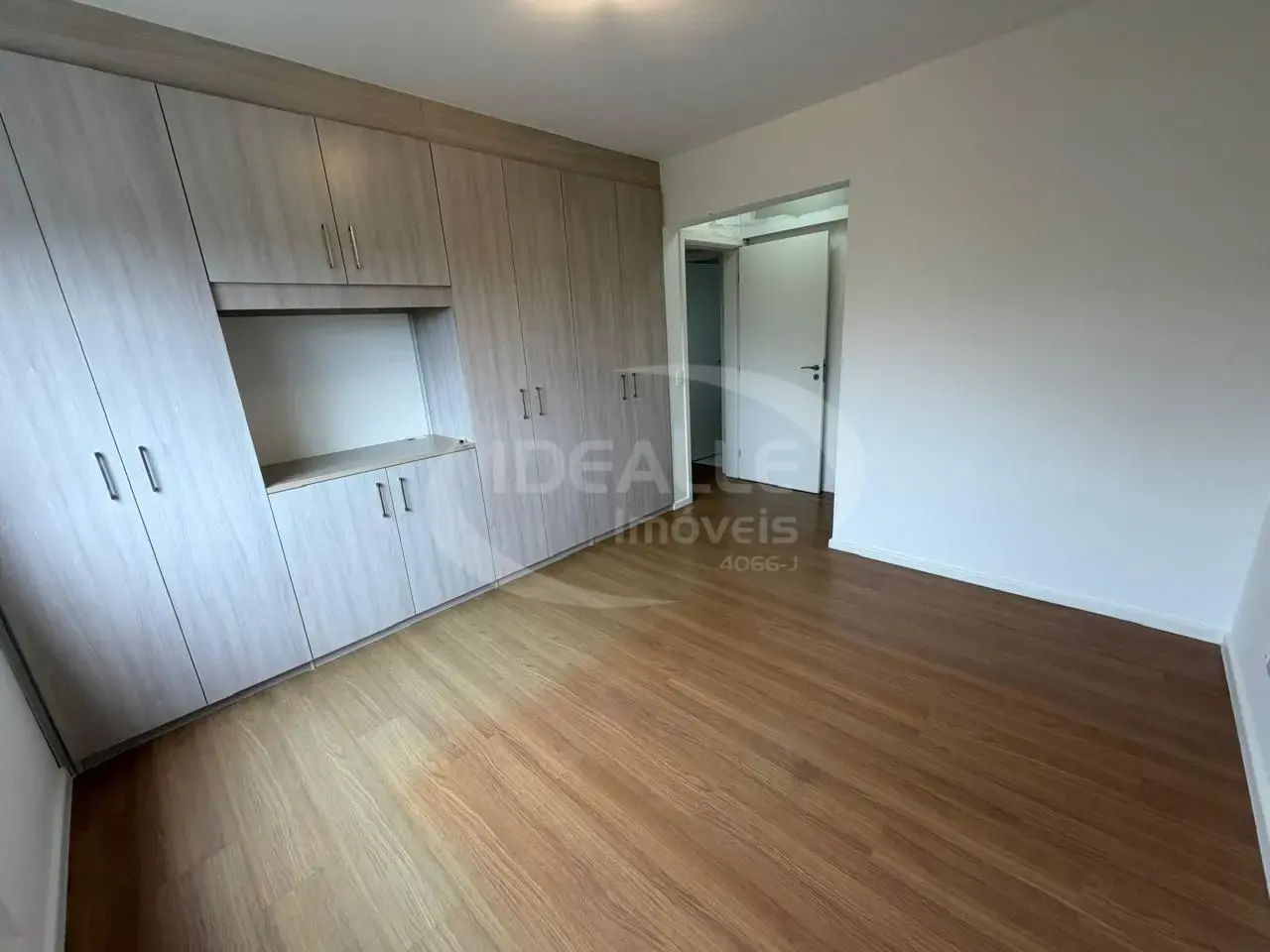 Ed. Breezer Ecoville