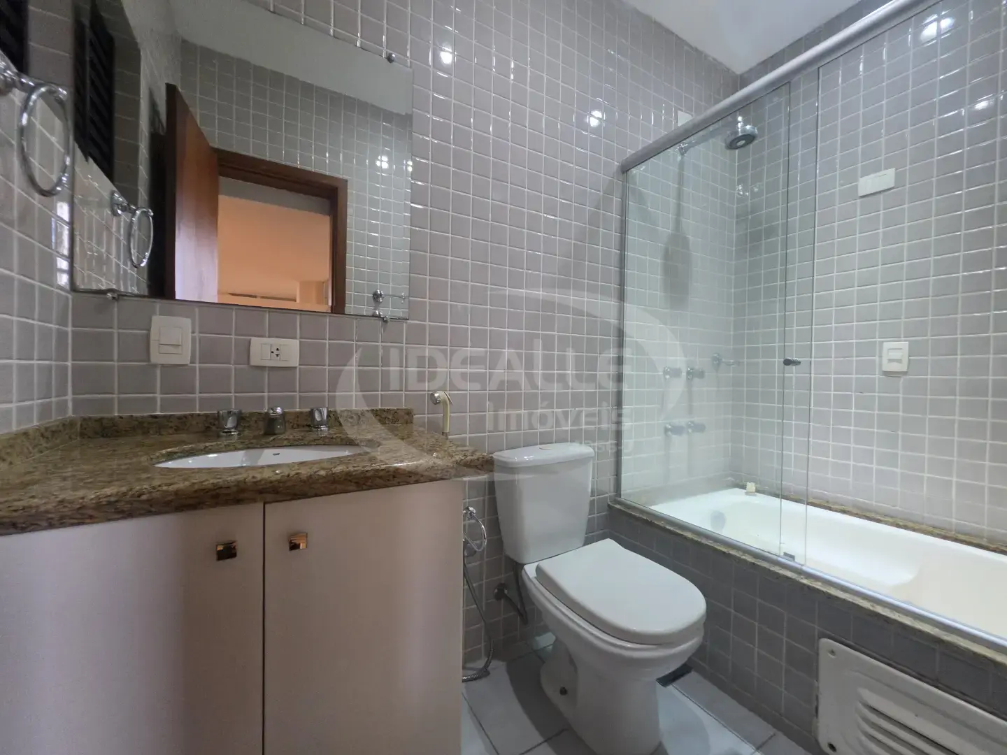 Ed. Curitiba Loft Champagnat