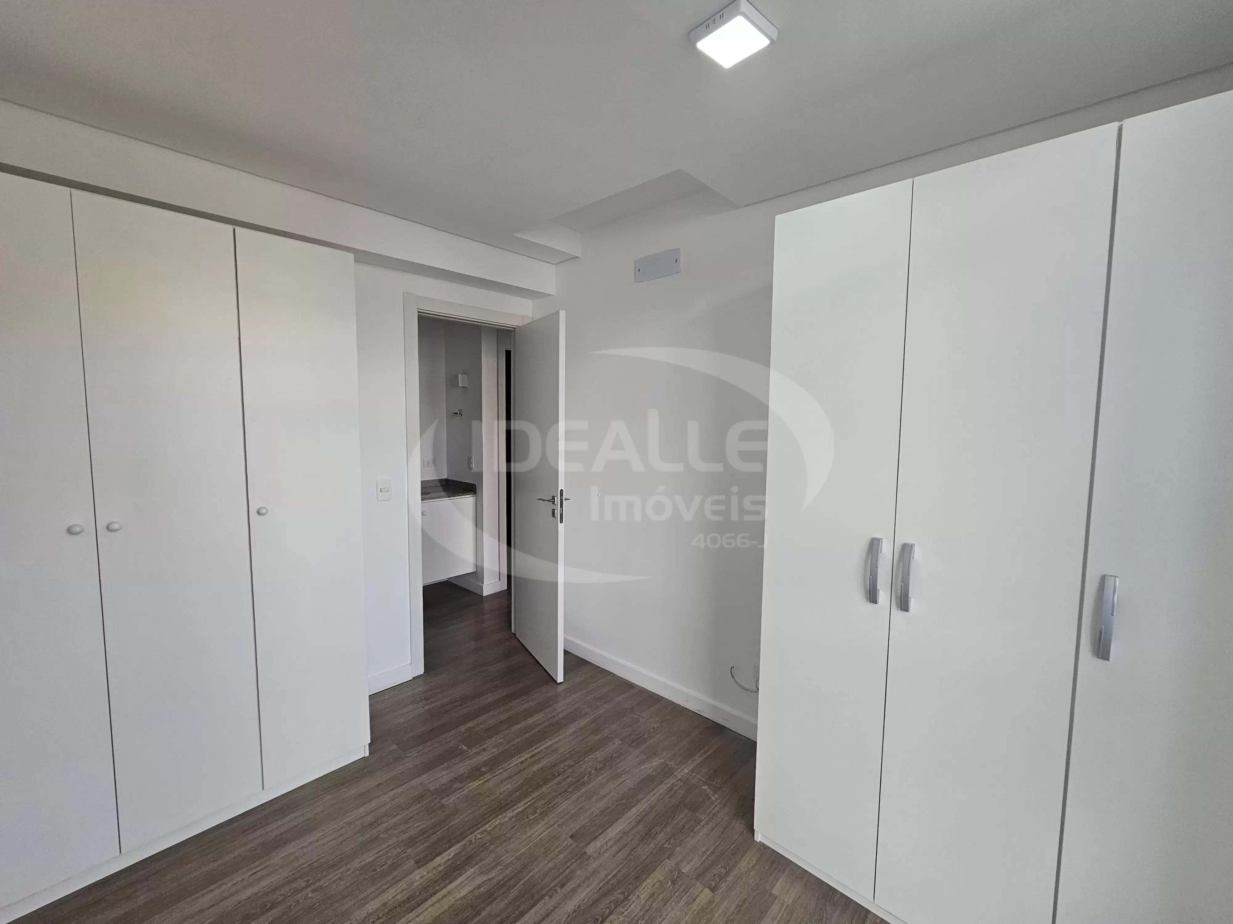 Cond. Stm Mond Galerie