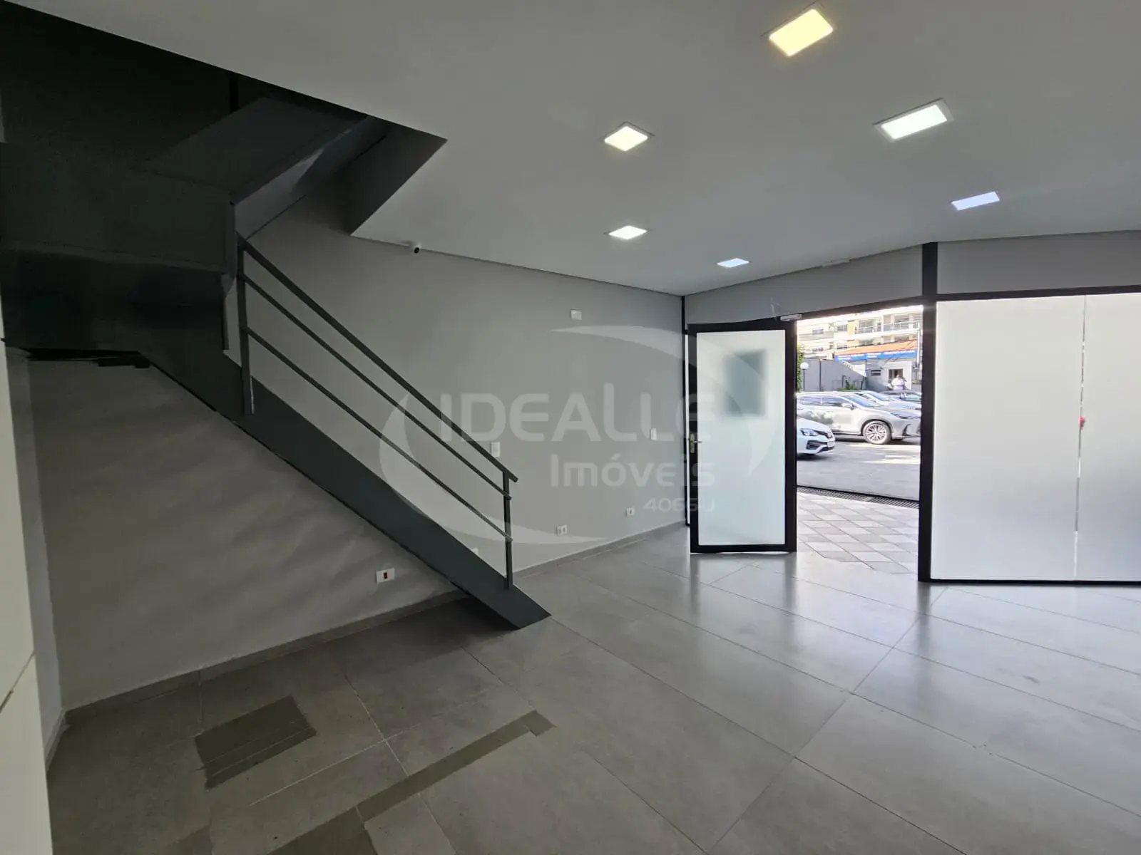 Loja Centro Comercial SMR Center