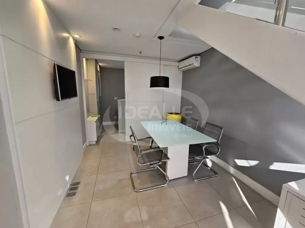 Ed. The One Business Tower