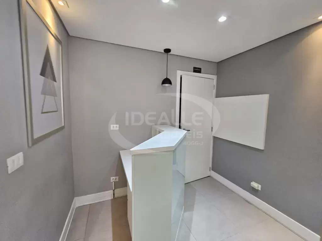 Ed. The One Business Tower