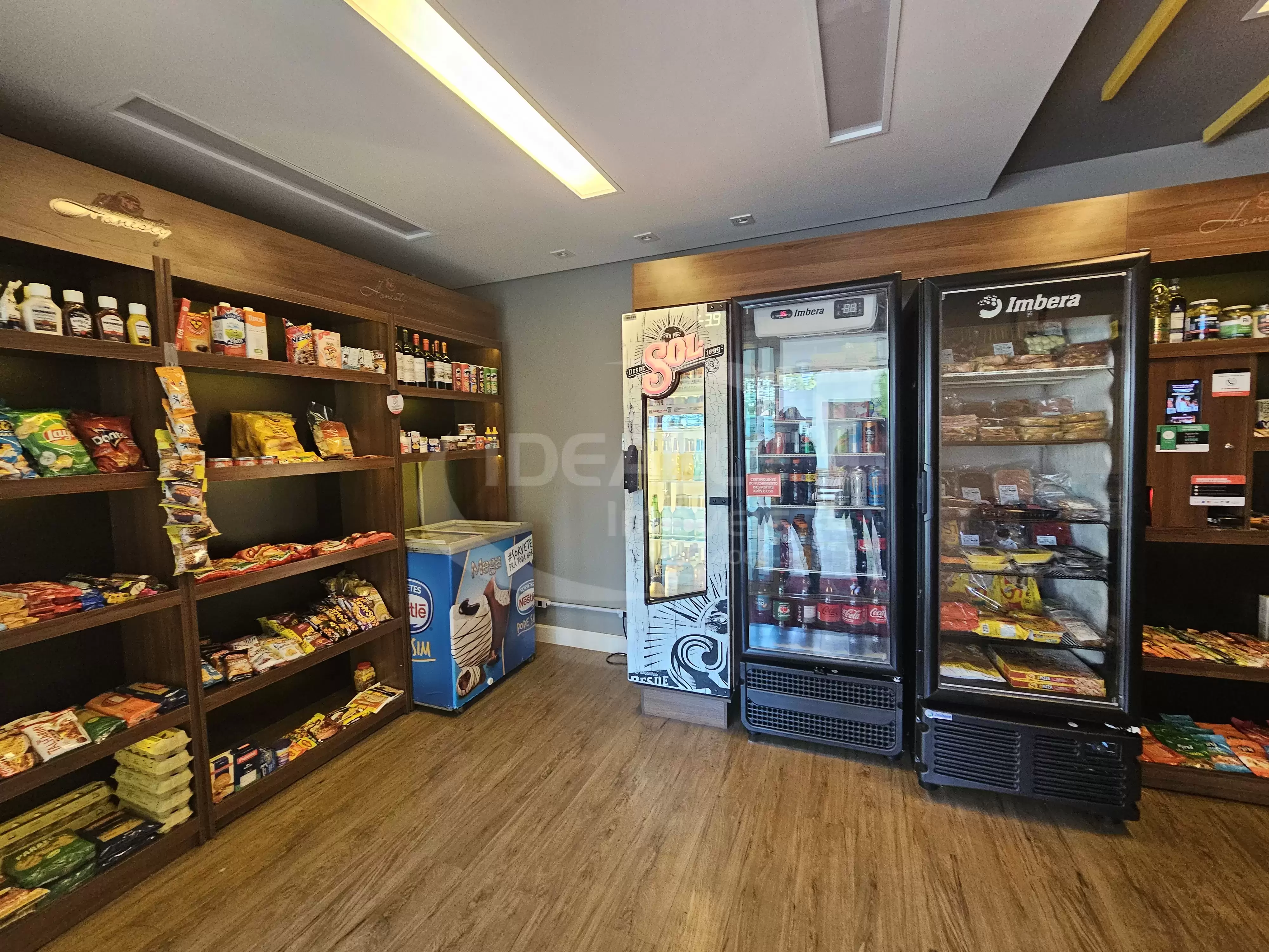 Ed. Elegance Condominium