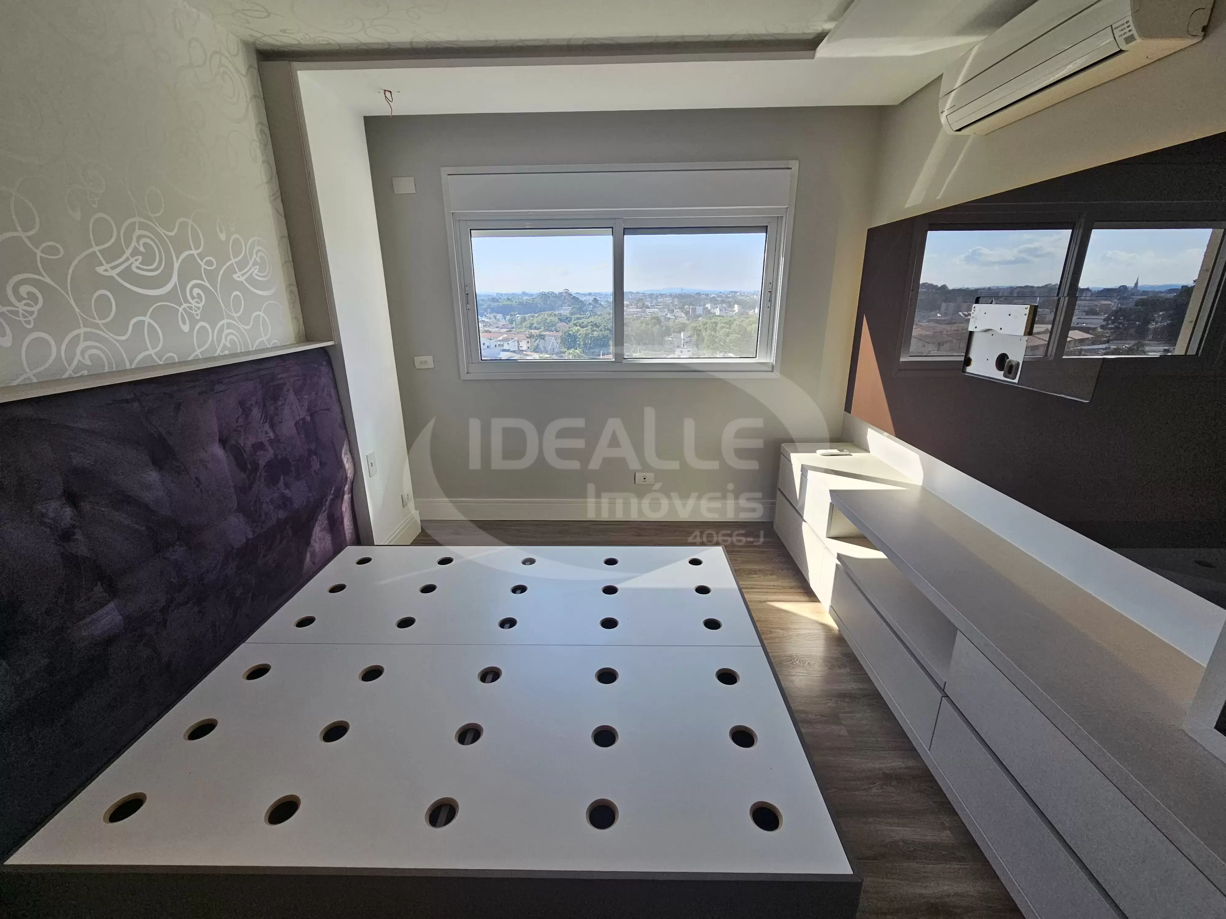 Ed. Elegance Condominium