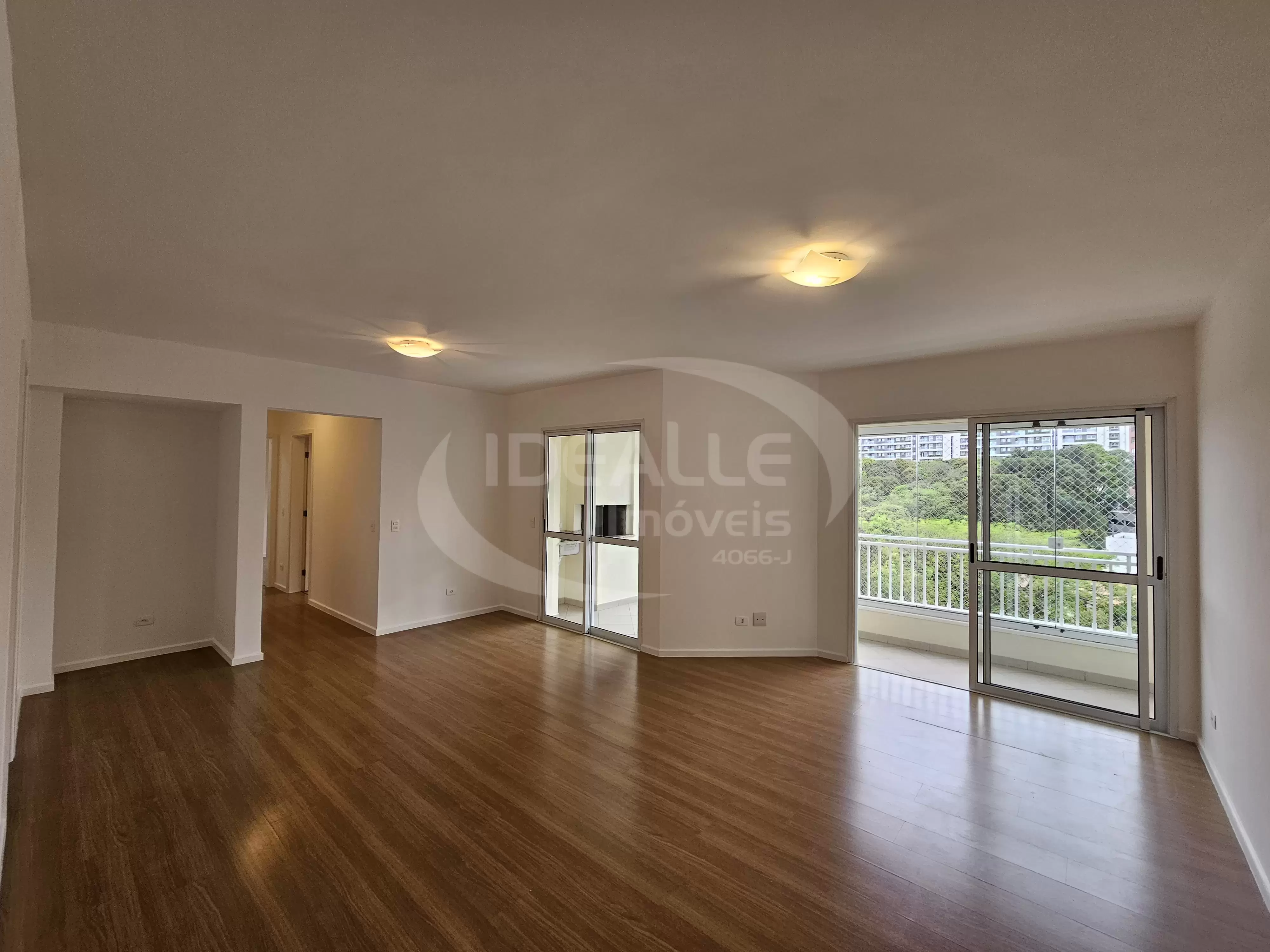 Ed. Breezer Ecoville