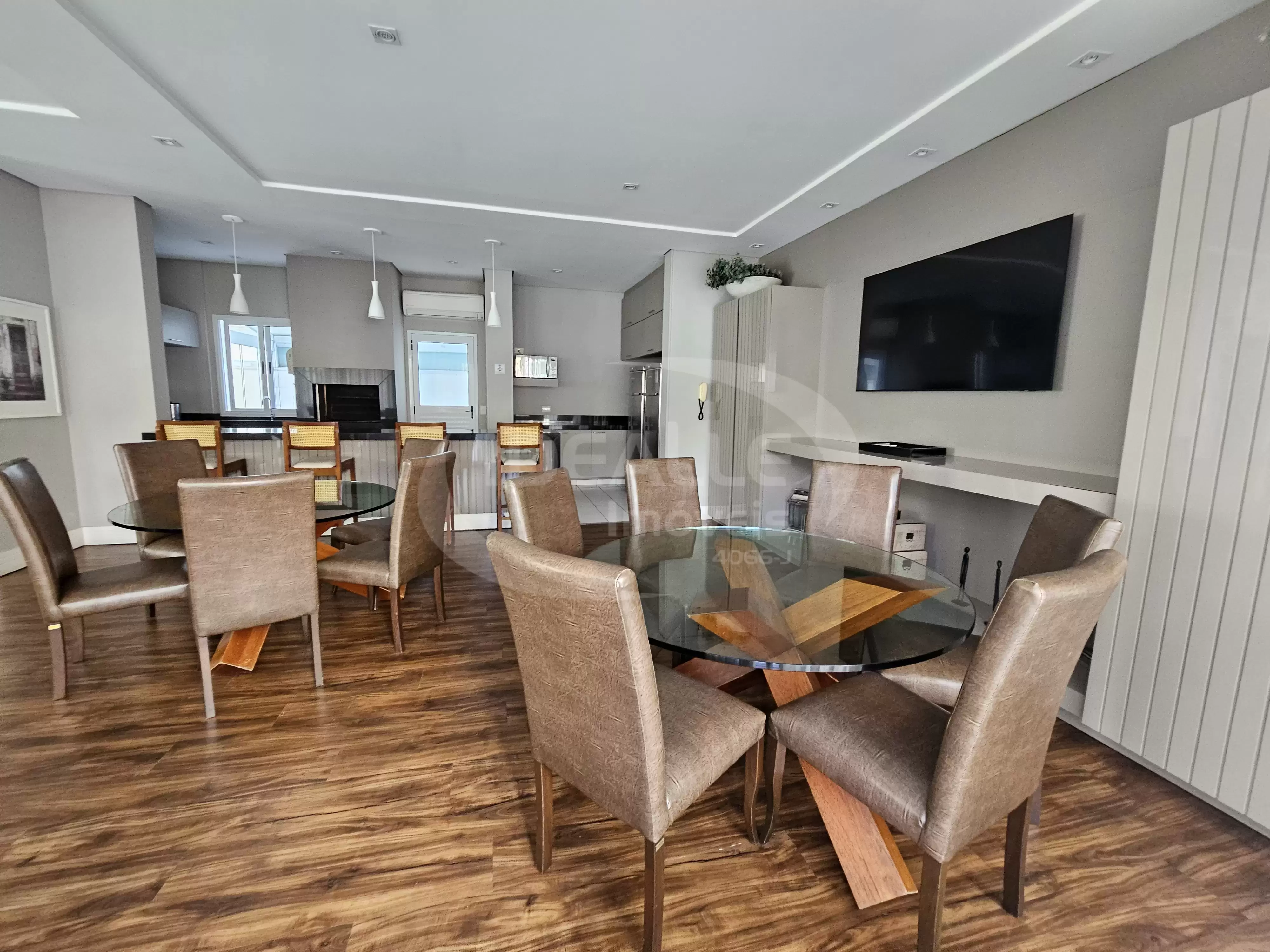 Ed. Breezer Ecoville