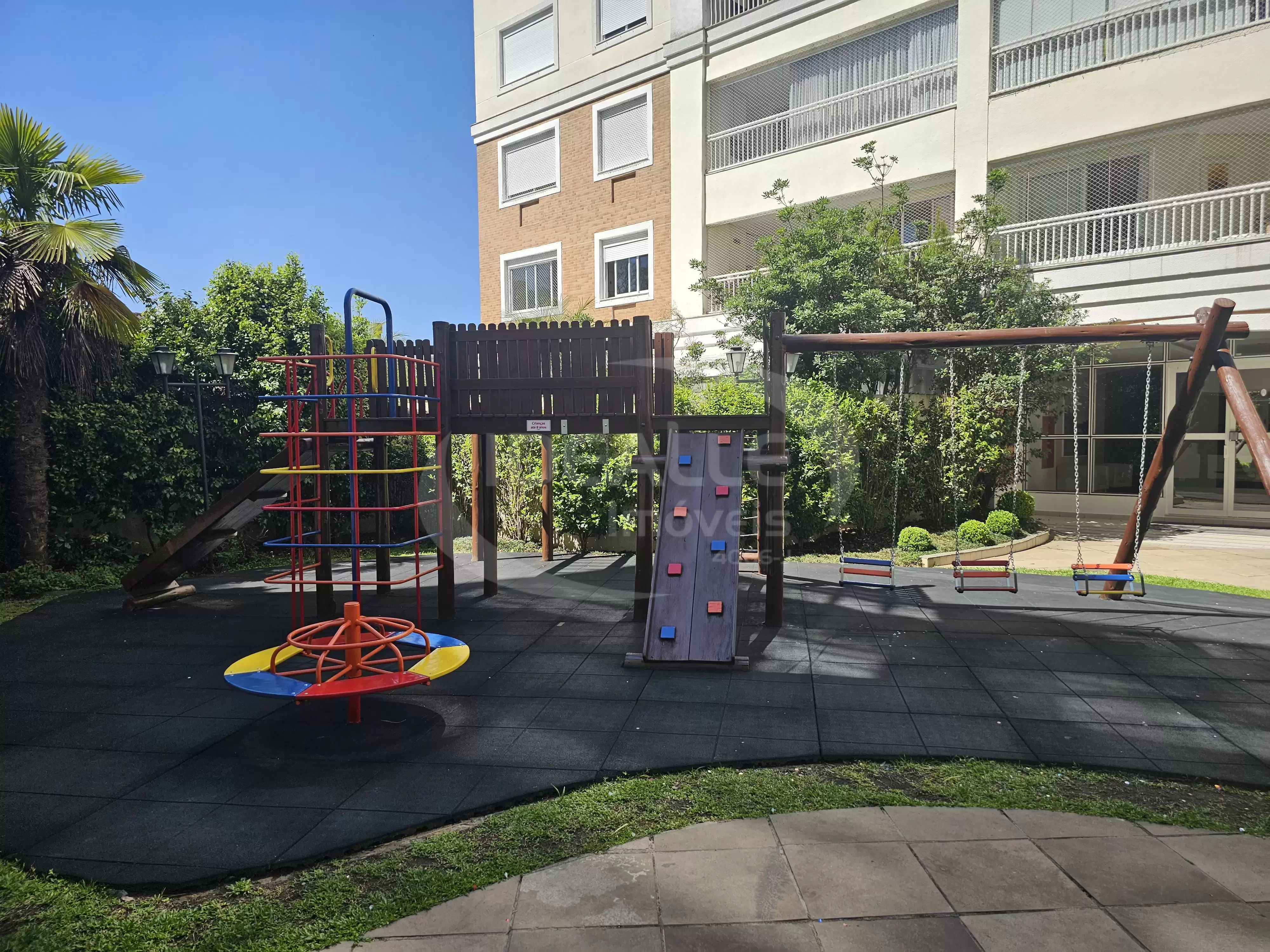 Ed. Breezer Ecoville