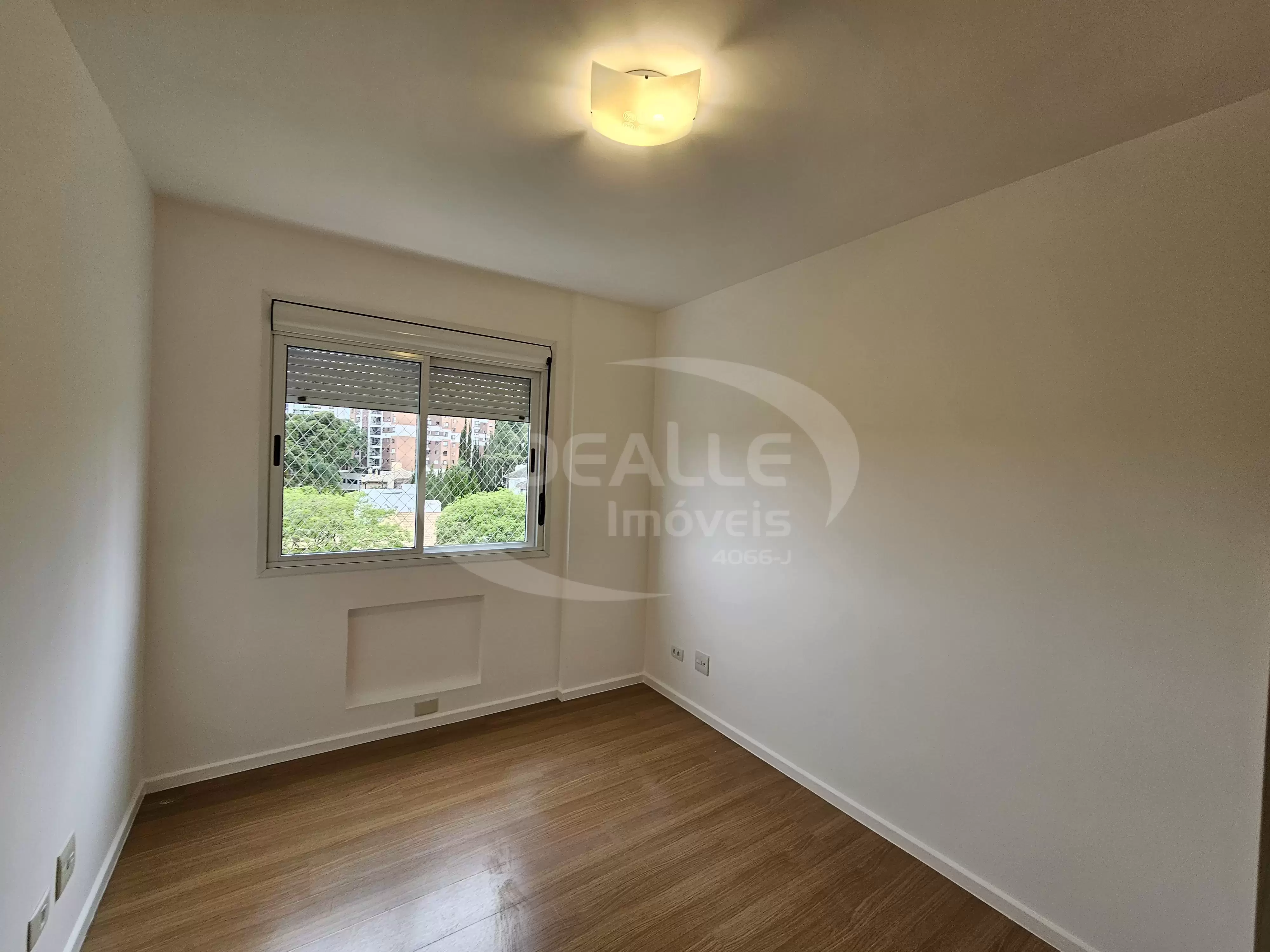 Ed. Breezer Ecoville