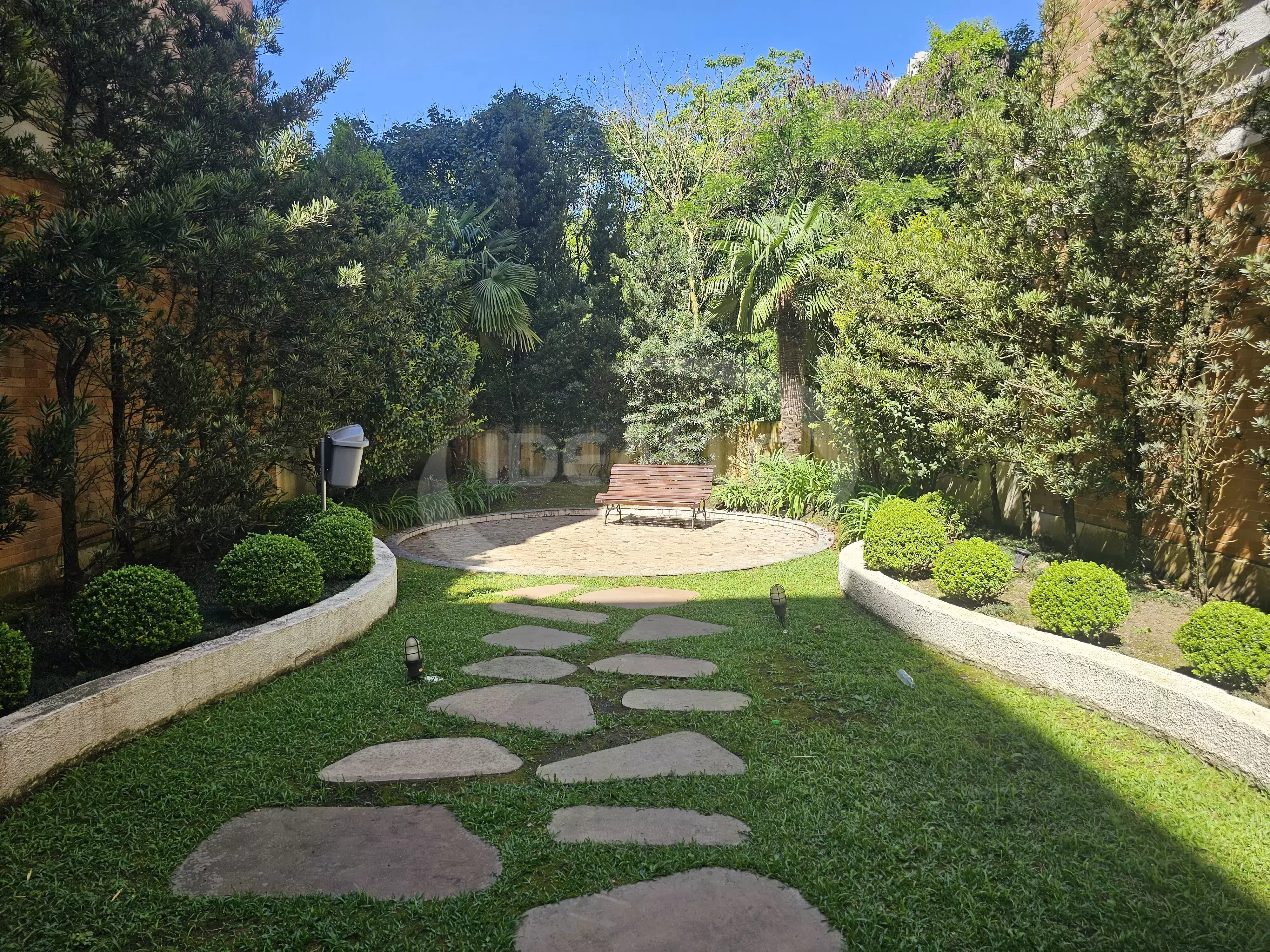 Ed. Breezer Ecoville