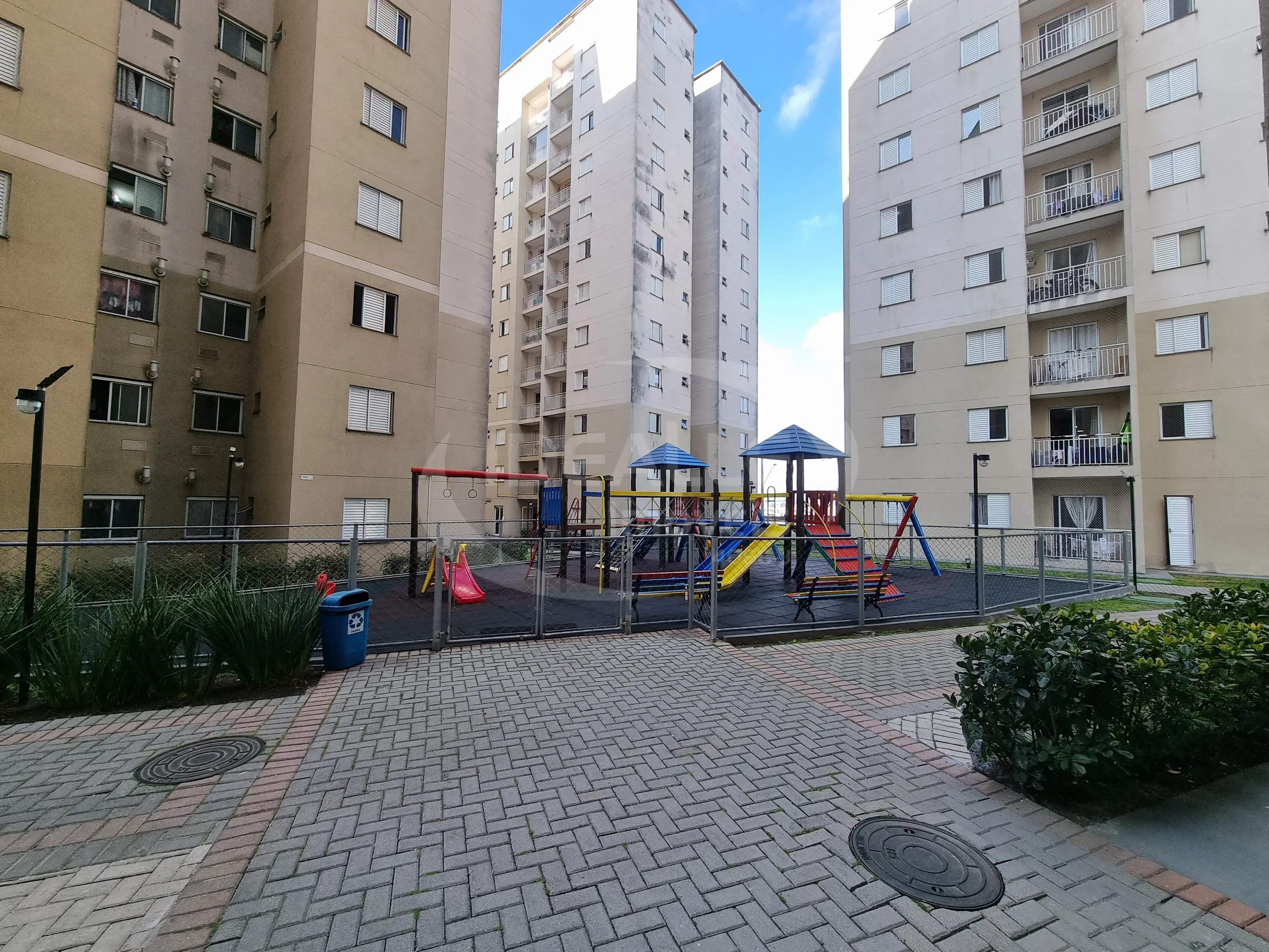 Ed. Village Paraná