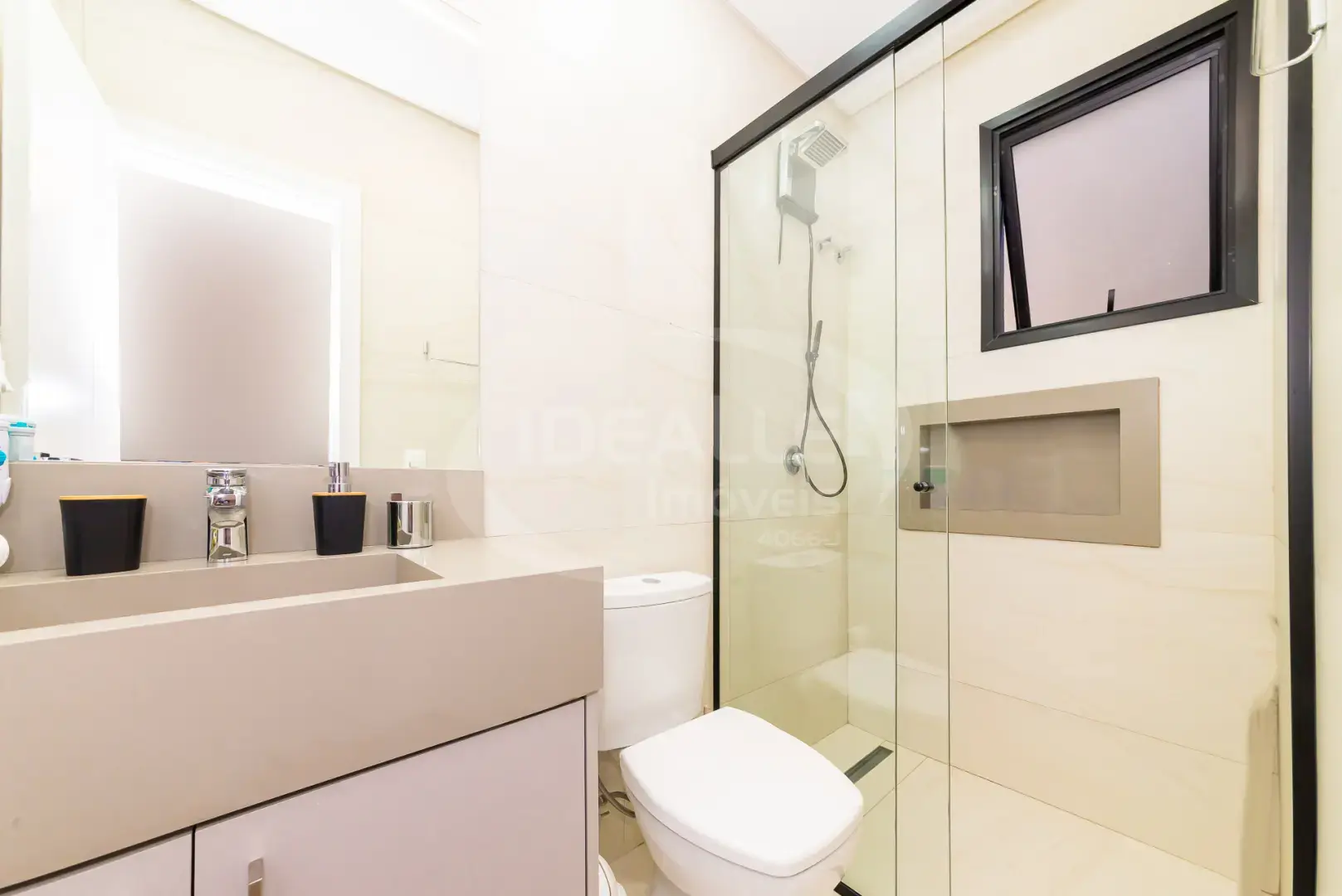 Ed. Residencial Jardins