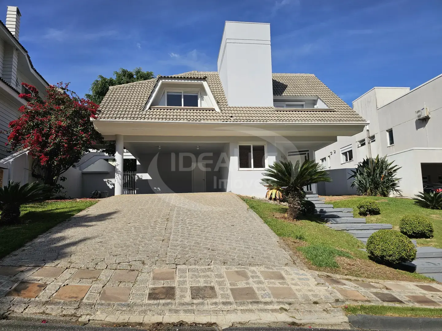 Cond. West Side I