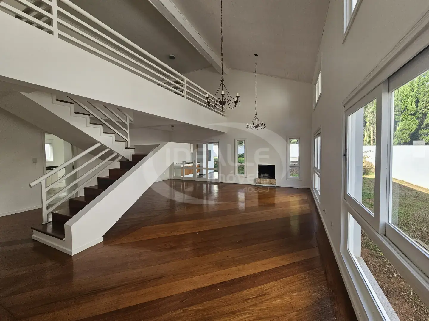 Cond. West Side I