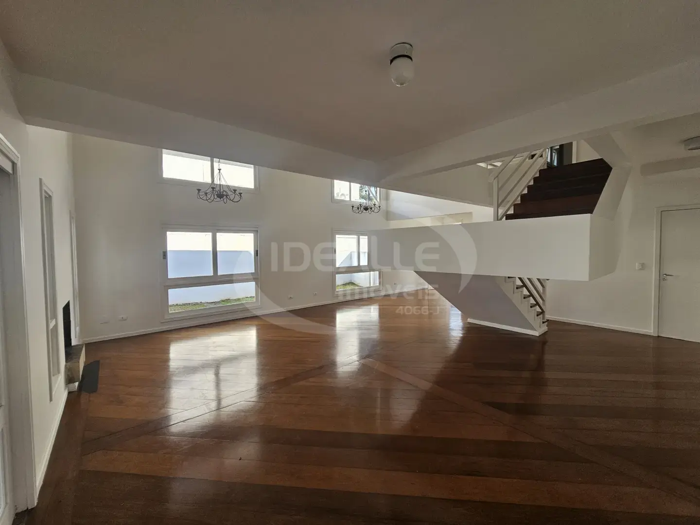 Cond. West Side I