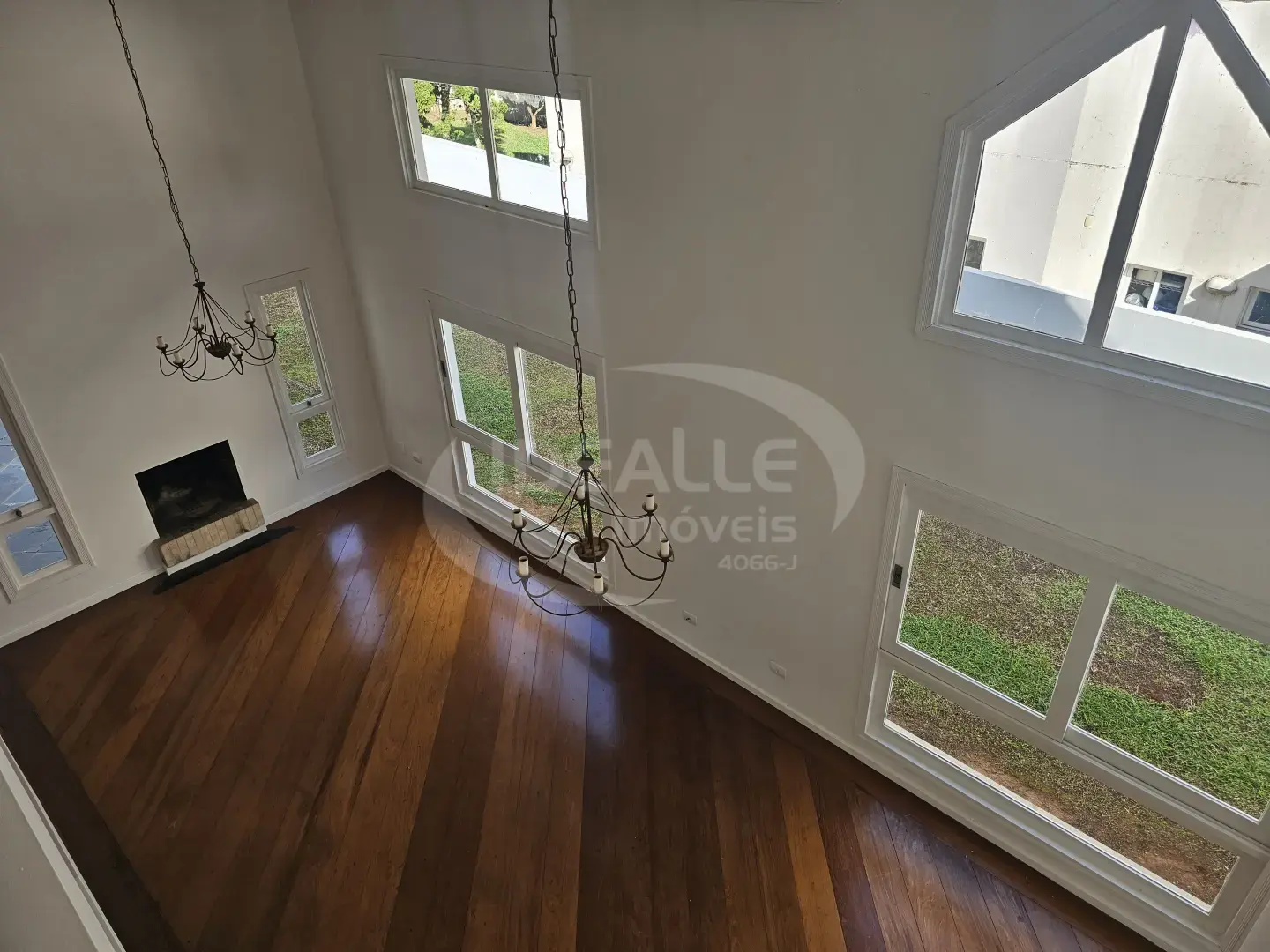 Cond. West Side I