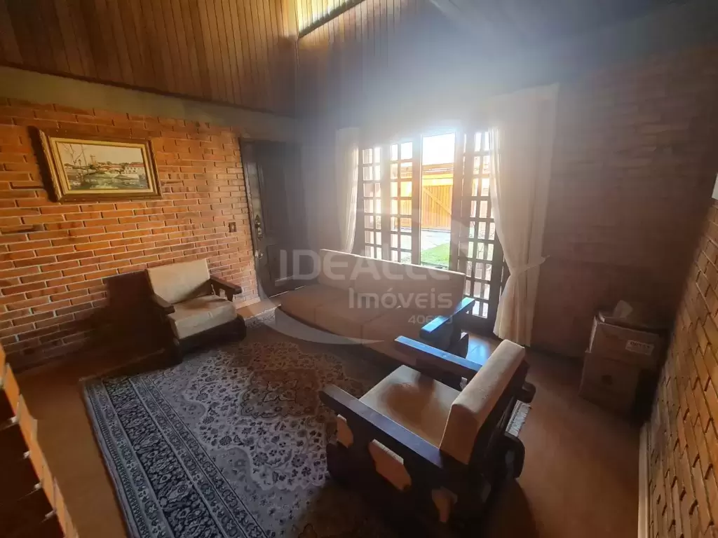 Casa Residencial em Santa Felicidade