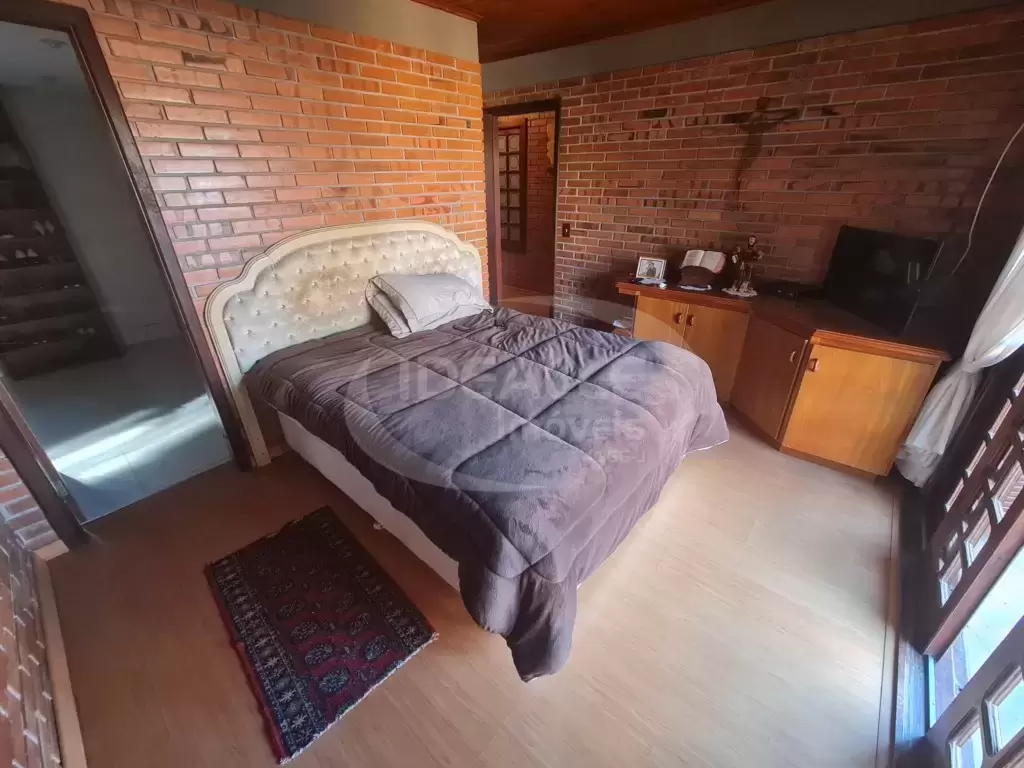 Casa Residencial em Santa Felicidade