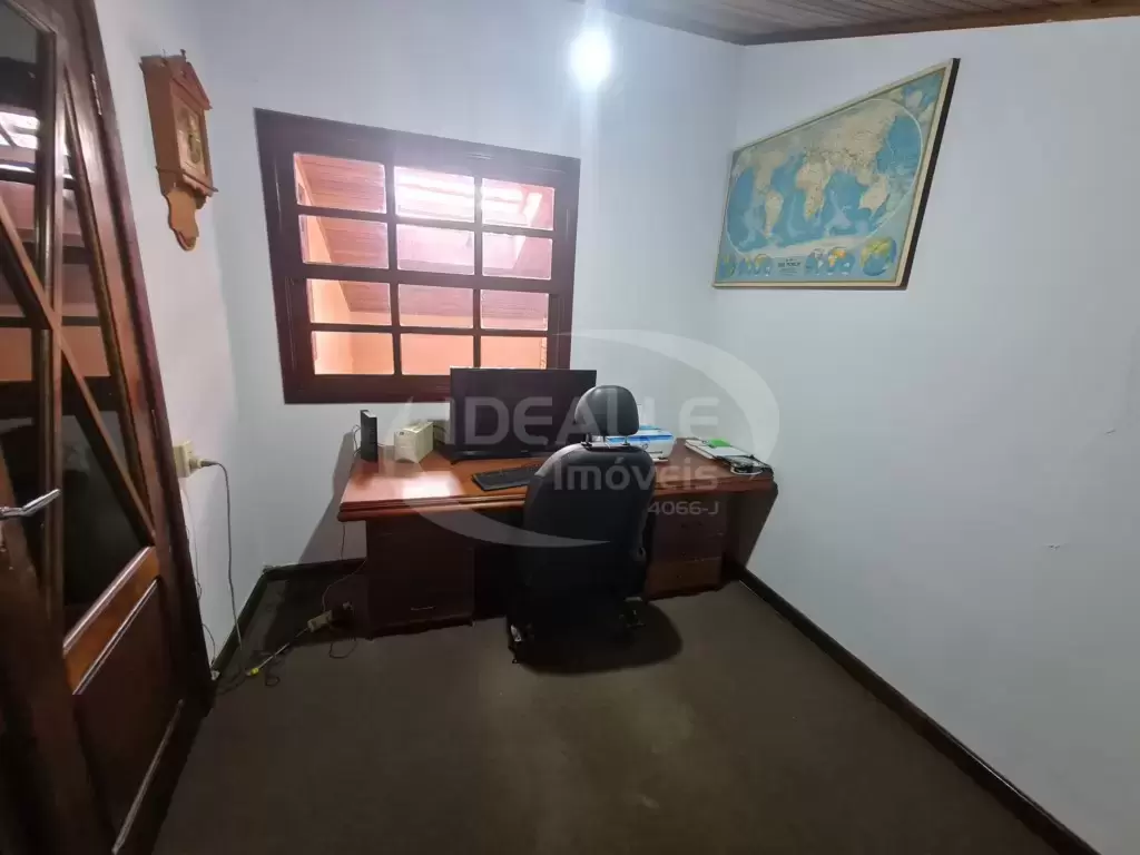 Casa Residencial em Santa Felicidade