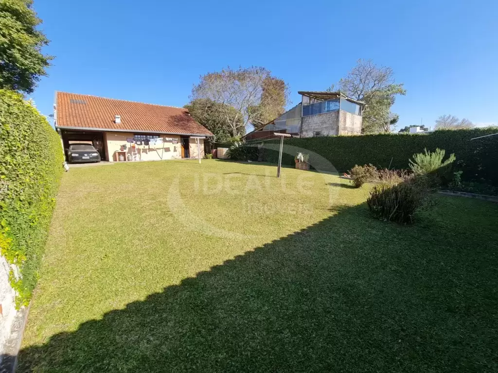 Casa Residencial em Santa Felicidade