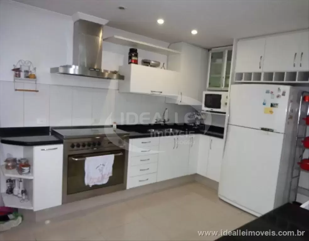 Cond. Ville Sanctuare