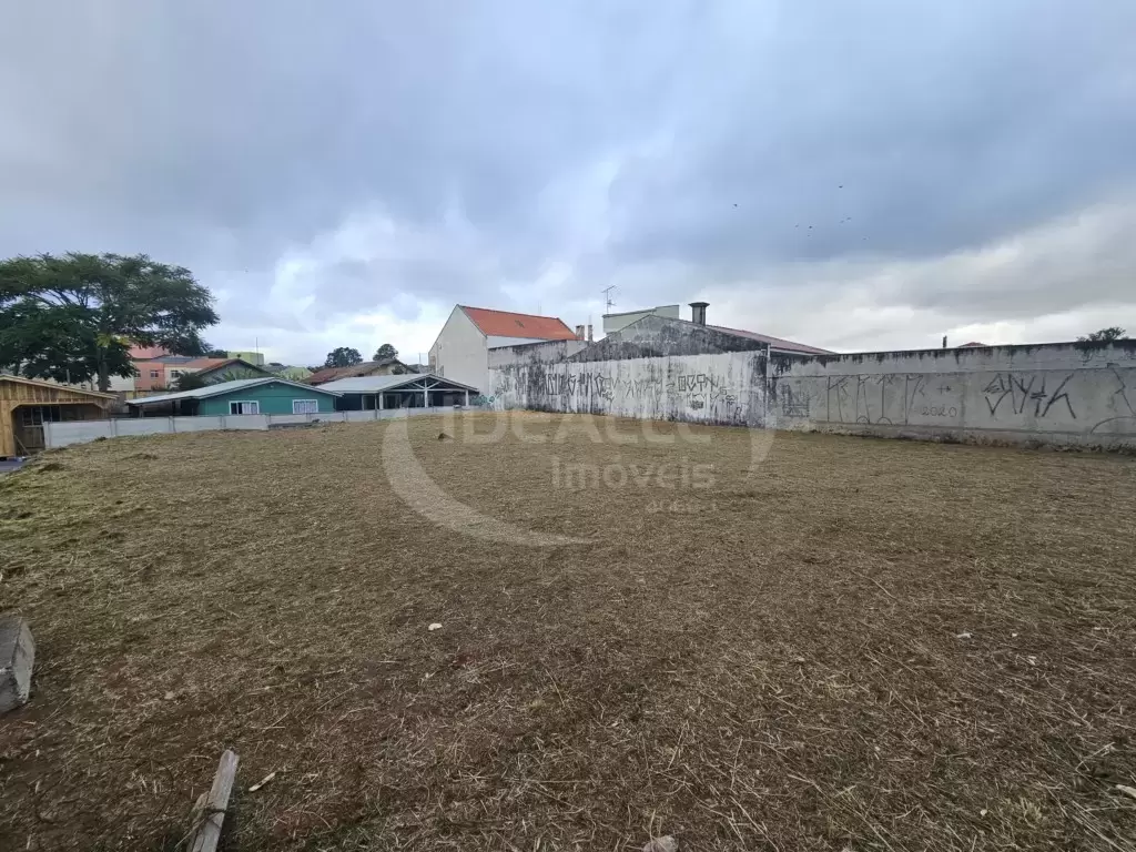 Terreno em Santa Felicidade